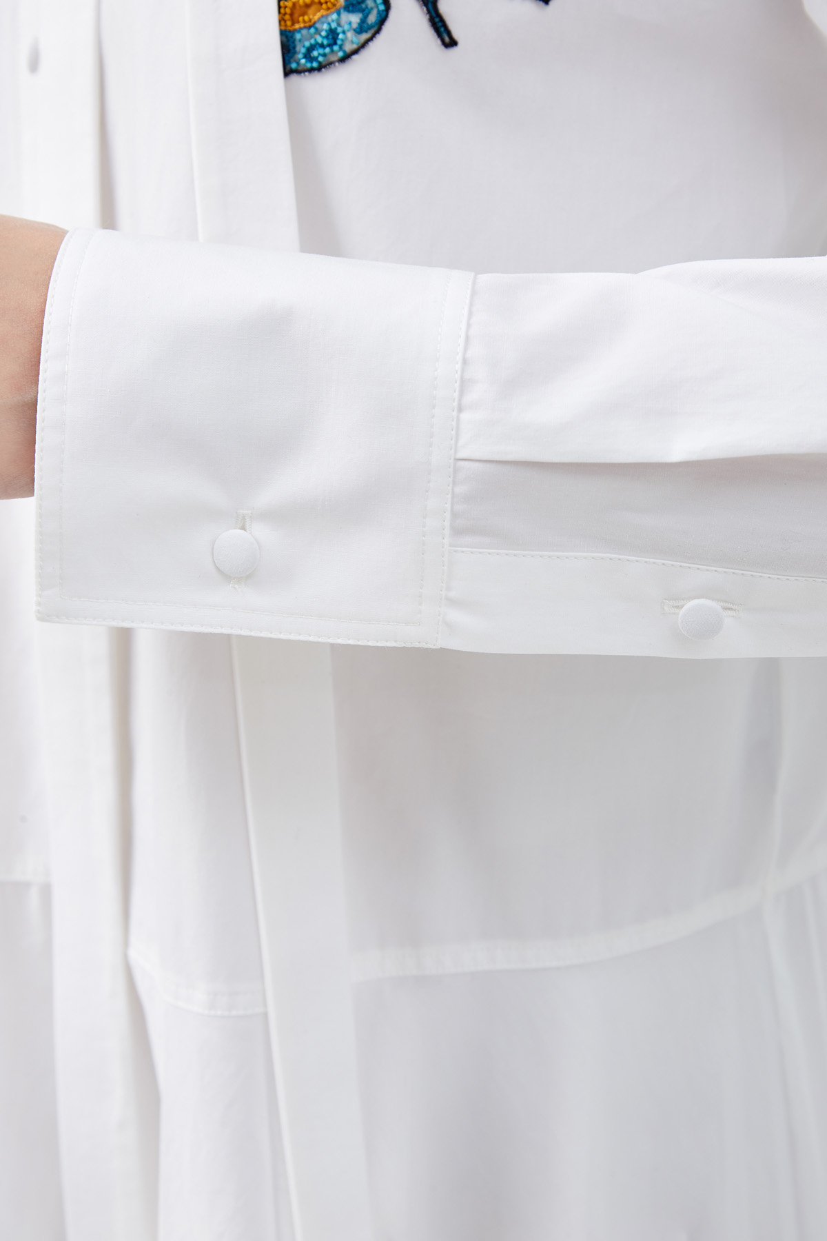 Платье-рубашка с вышивкой из коллаборации с Undercover VALENTINO, цвет белый, размер 40 - фото 4