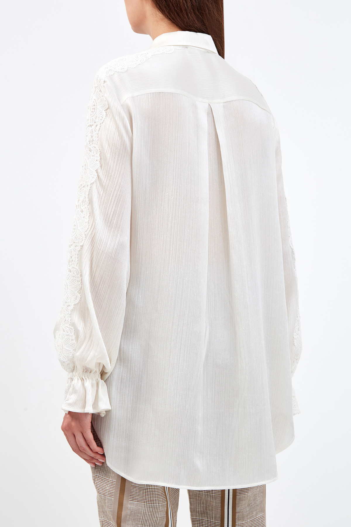 Струящаяся блуза из легкого шифона с объемными рукавами и кружевной отделкой ERMANNO SCERVINO, цвет белый, размер 40;42;38 - фото 4