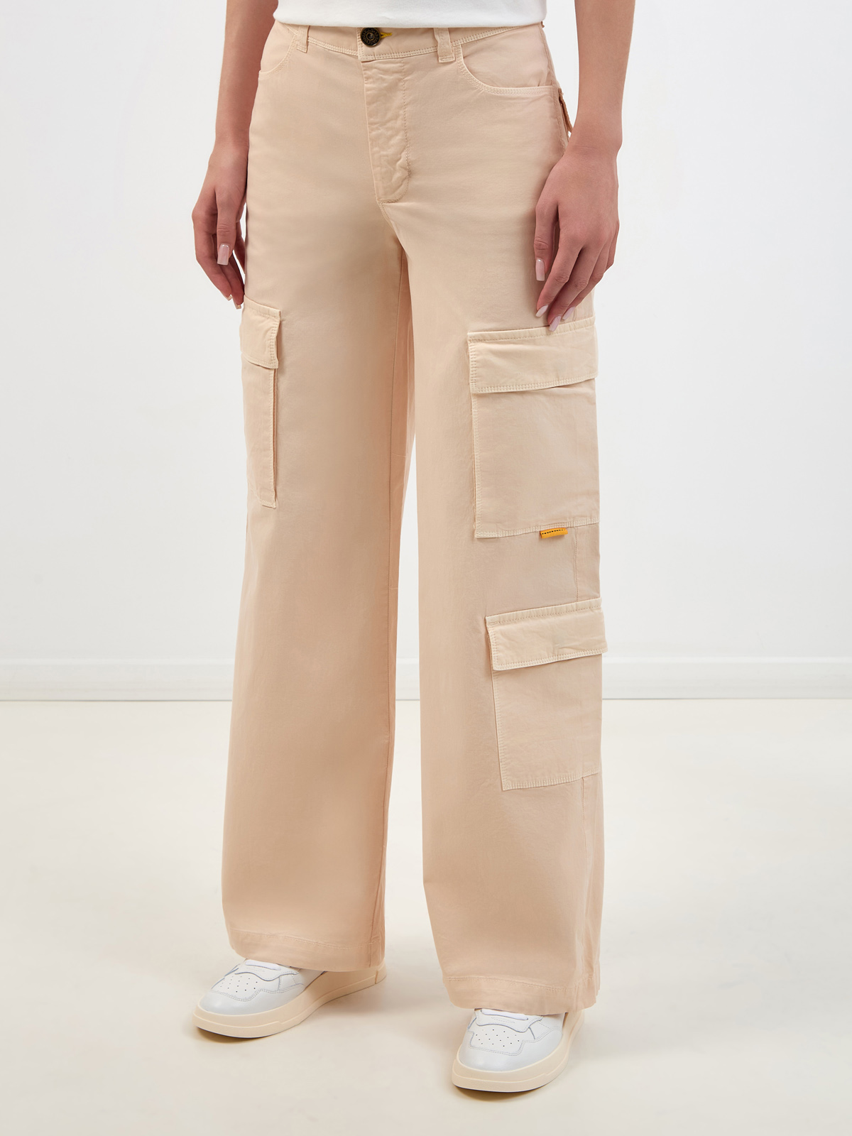 Свободные брюки-карго Lela из хлопкового твила Pima PARAJUMPERS, цвет бежевый - фото 3