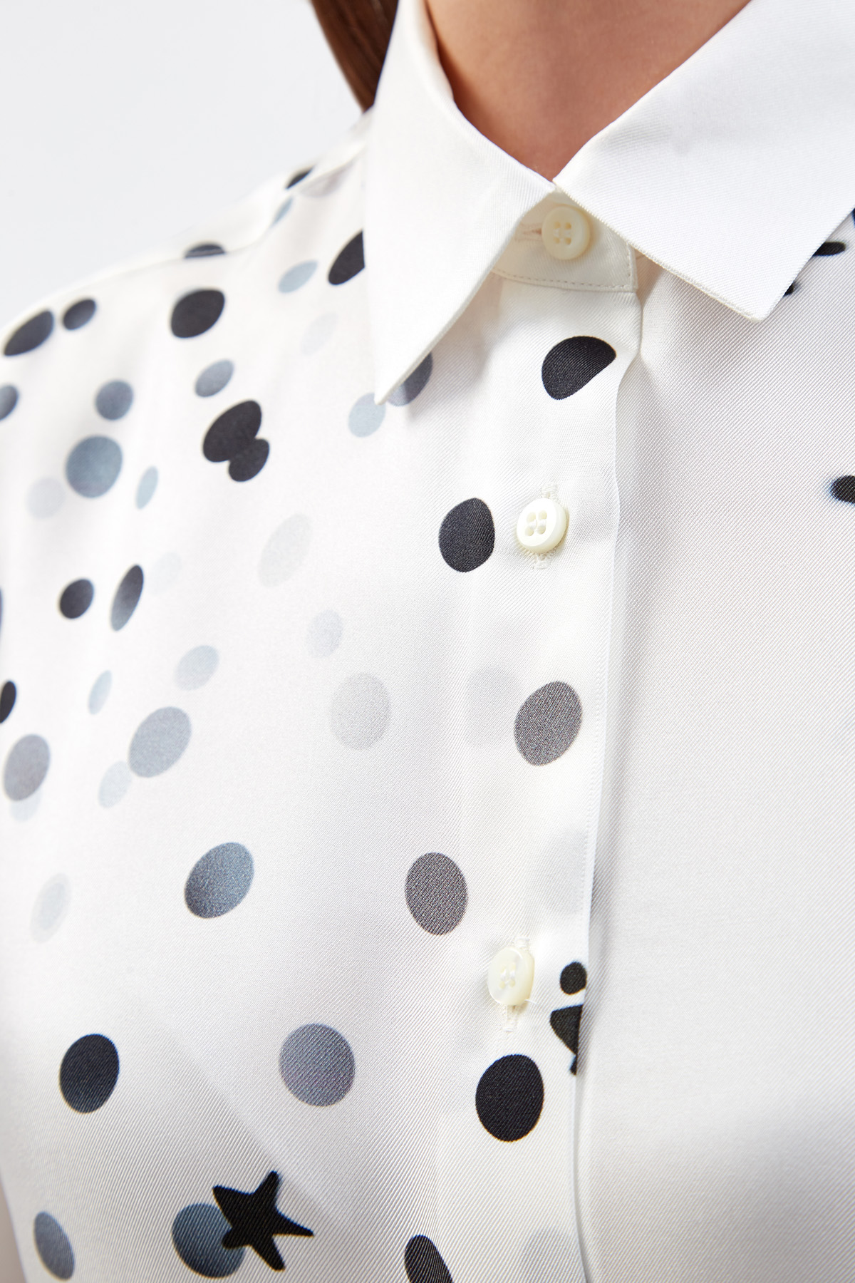Шелковая блуза из гладкого крепдешина с графичным принтом ERMANNO SCERVINO, цвет белый, размер 38;42;44;46 - фото 5