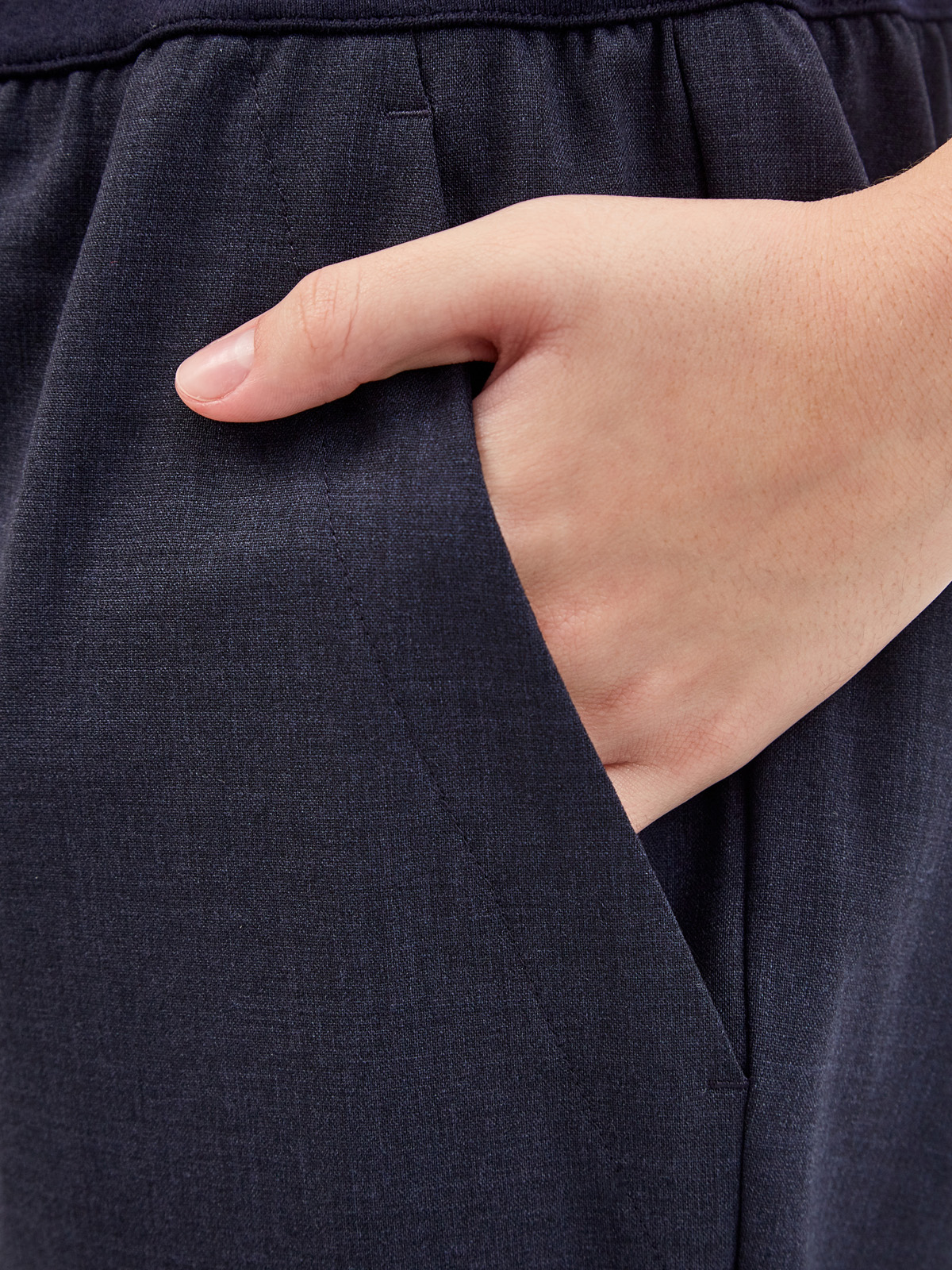 Базовые брюки из шерстяной ткани с эластичным поясом LORENA ANTONIAZZI, цвет синий, размер 46 - фото 3
