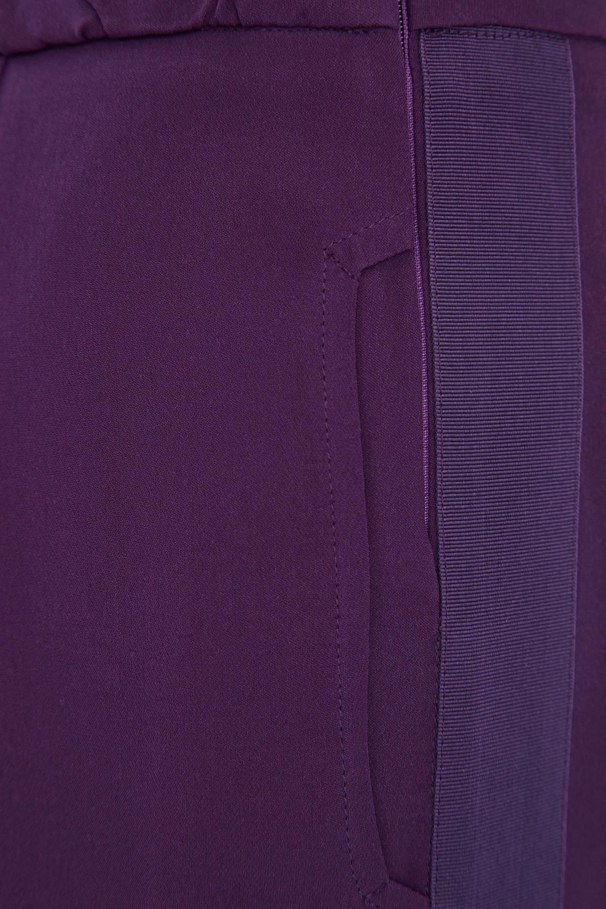 Брюки свободного кроя из нежного шелка с баклажановом оттенке MAISON ULLENS, цвет фиолетовый, размер 36;38;40 - фото 5