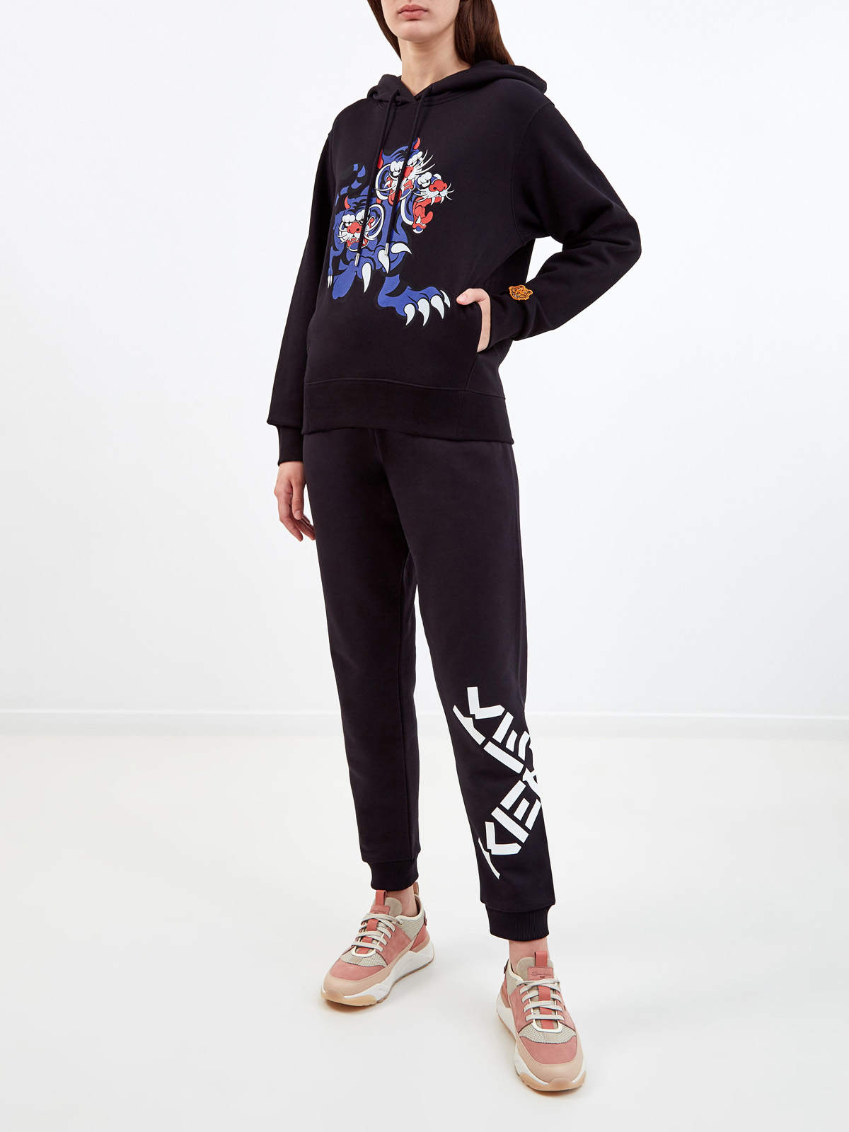 Массивные кроссовки из замши и перфорированной кожи