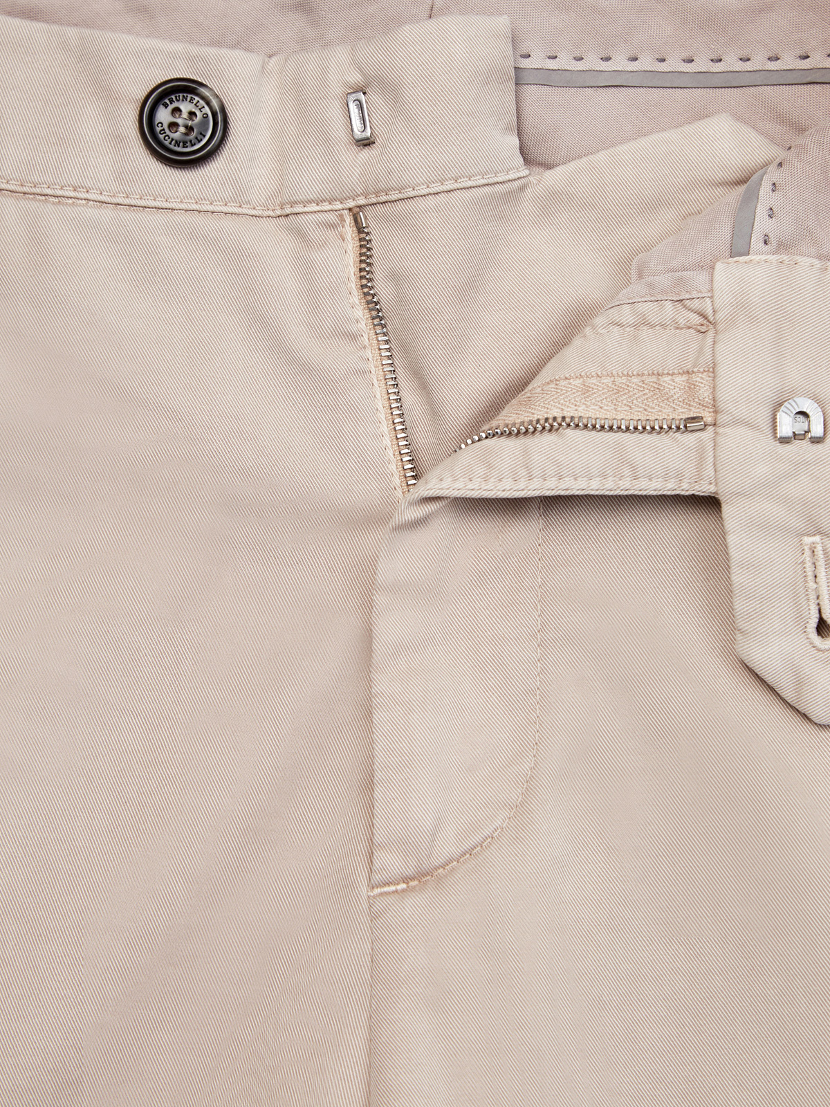 Окрашенные вручную брюки из хлопкового габардина American Pima BRUNELLO CUCINELLI, цвет бежевый, размер 52;54;48 - фото 7
