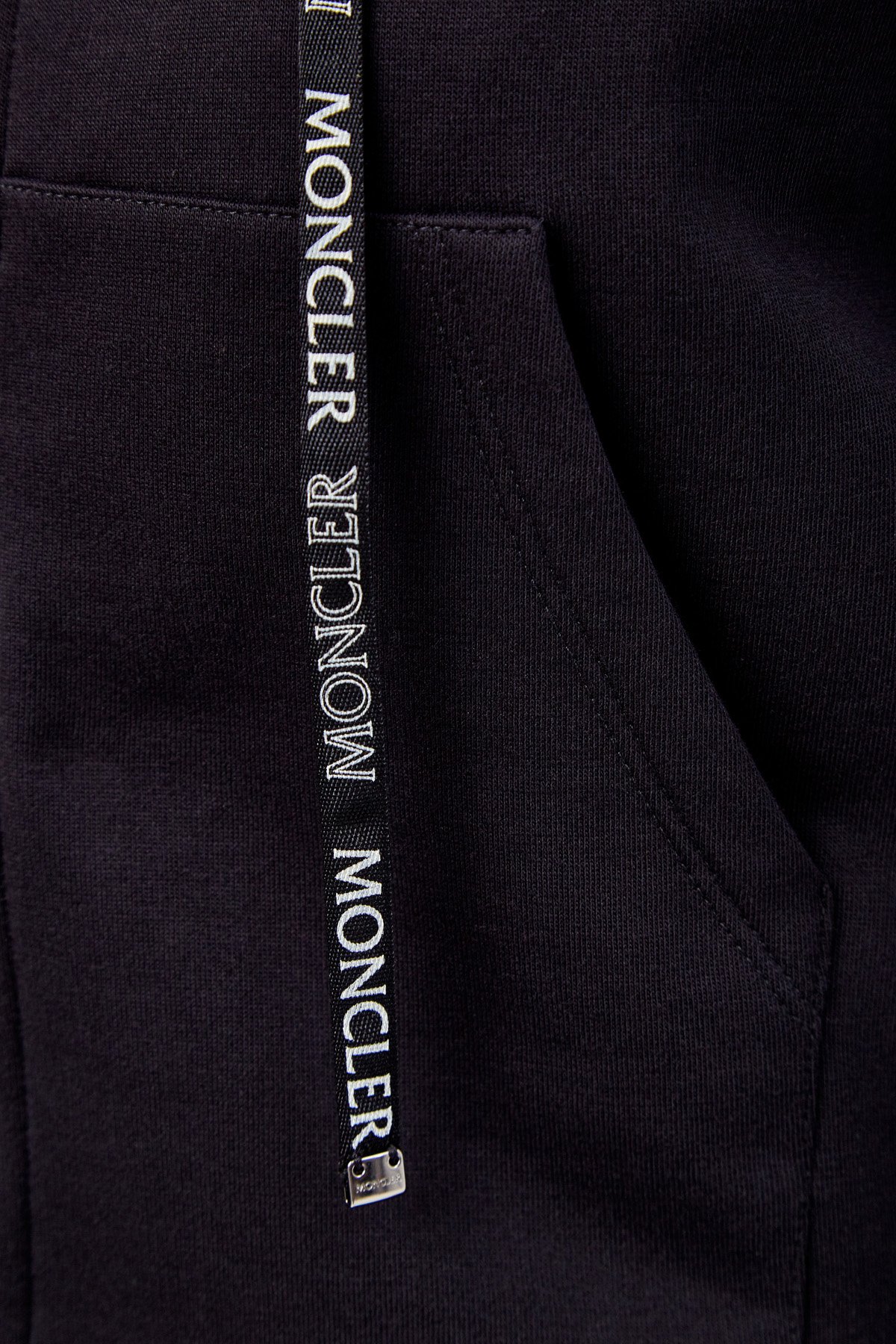 Толстовка свободного укороченного кроя с принтованной кулиской MONCLER, цвет черный, размер L - фото 5