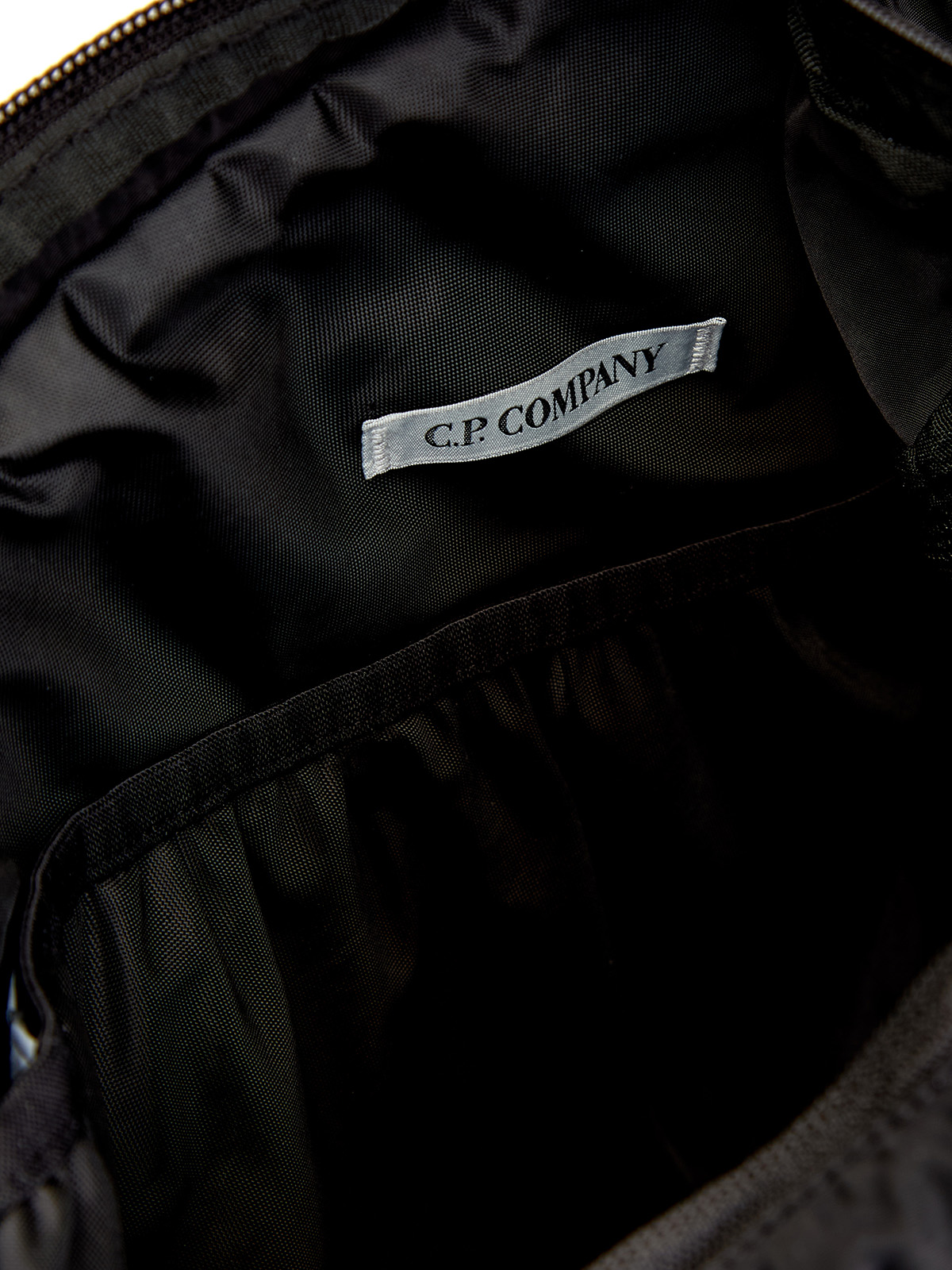 Рюкзак Nylon B с регулируемым ремнем-crossbody и линзой C.P. C.P.COMPANY, цвет черный, размер 60;59;58 - фото 6