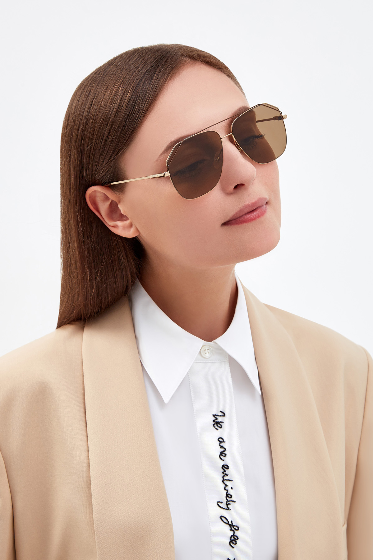 Очки-авиаторы в тонкой металлической оправе с комбинированными дужками FENDI (sunglasses), цвет коричневый, размер 44 - фото 2