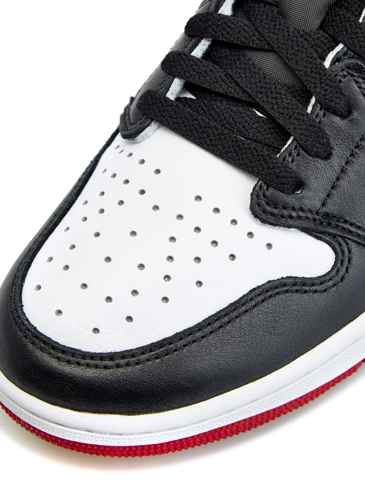 Кроссовки Jordan 1 Low OG 'Black Toe' Вид№5