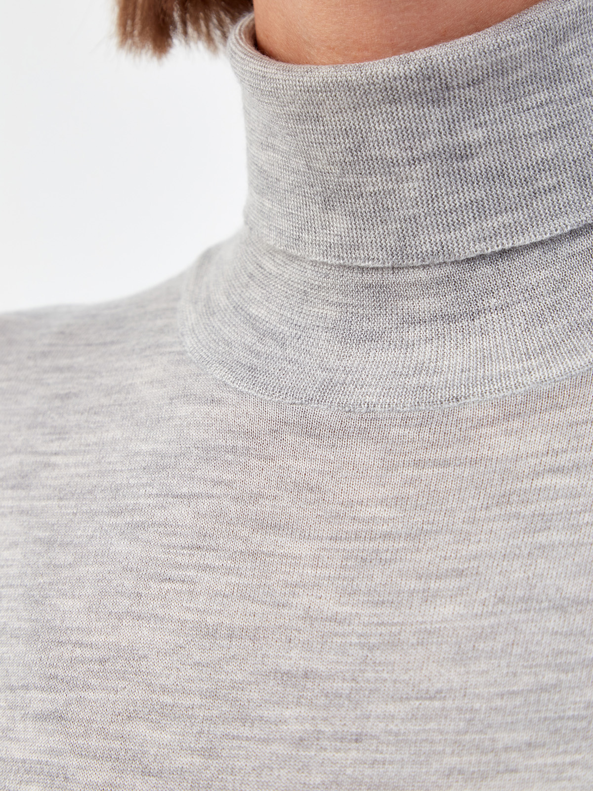 Водолазка из тонкого меланжевого кашемира и шелка BRUNELLO CUCINELLI, цвет серый, размер 40;42 - фото 5