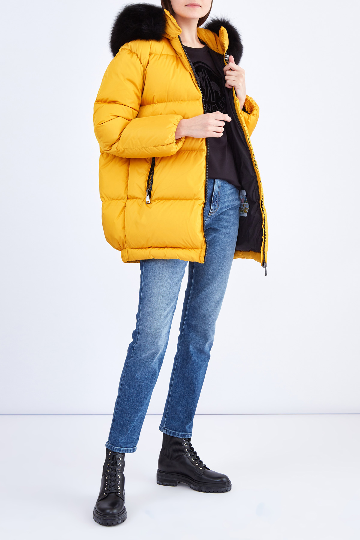 Футболка MONCLER