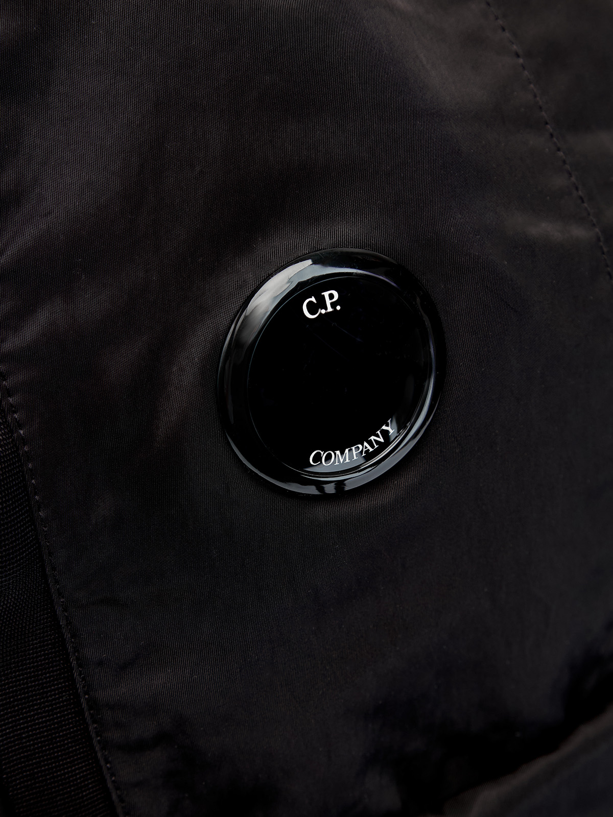 Рюкзак из водостойкого нейлона с мембранной спинкой и линзой C.P. C.P.COMPANY, цвет черный, размер 60;59;58 - фото 5