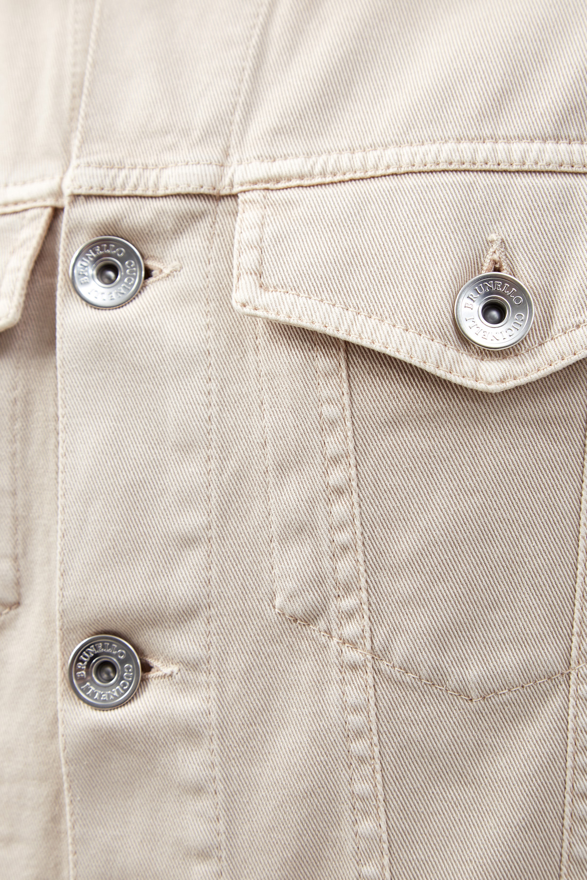Куртка из денима с матовой фурнитурой BRUNELLO CUCINELLI, цвет бежевый, размер 54 - фото 5