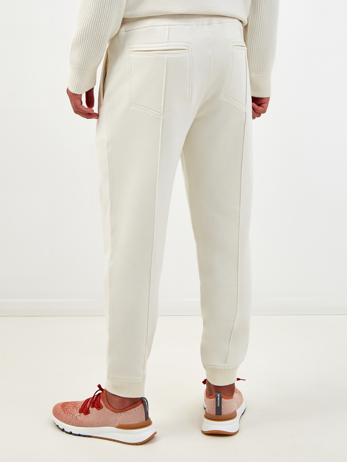 Хлопковые брюки-джоггеры с эластичным поясом на кулиске BRUNELLO CUCINELLI, цвет бежевый, размер 46;48;50 - фото 4