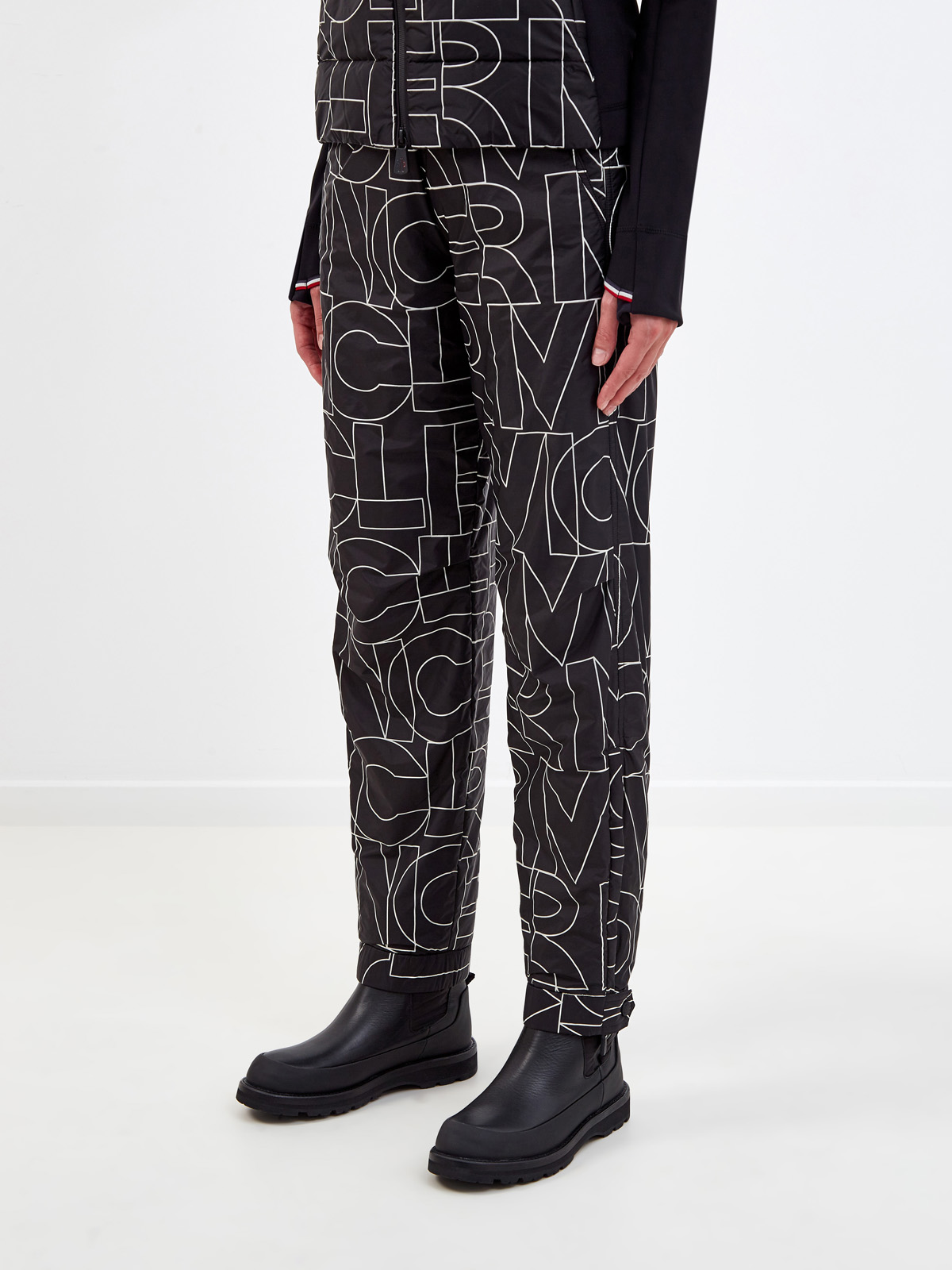 Утепленные брюки для зимних видов спорта с принтом all-over MONCLER, цвет черный, размер 38;40 - фото 3