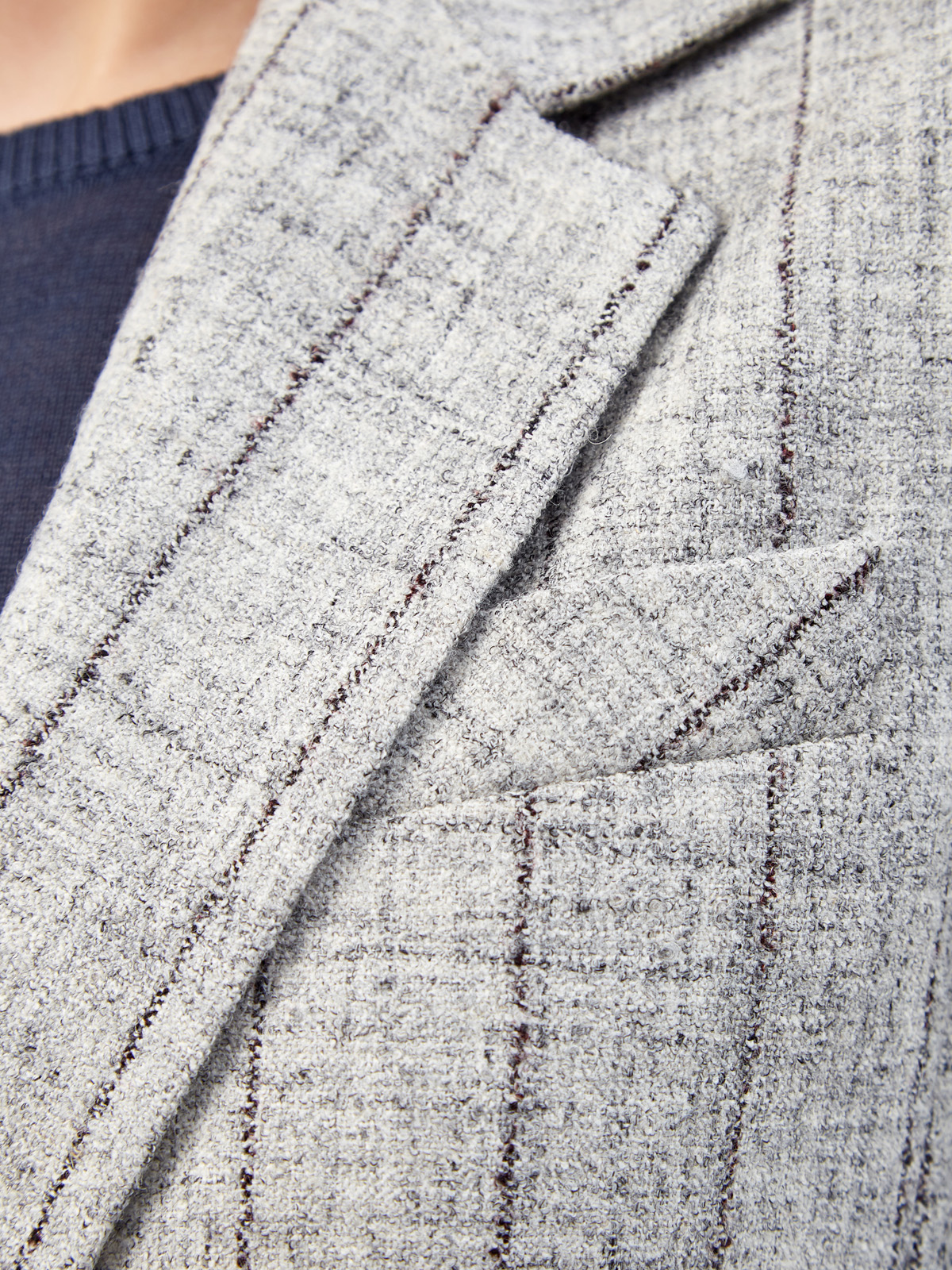 Классический жакет из итальянской ткани с принтом в полоску LORENA ANTONIAZZI, цвет серый, размер 38;42;46 - фото 6