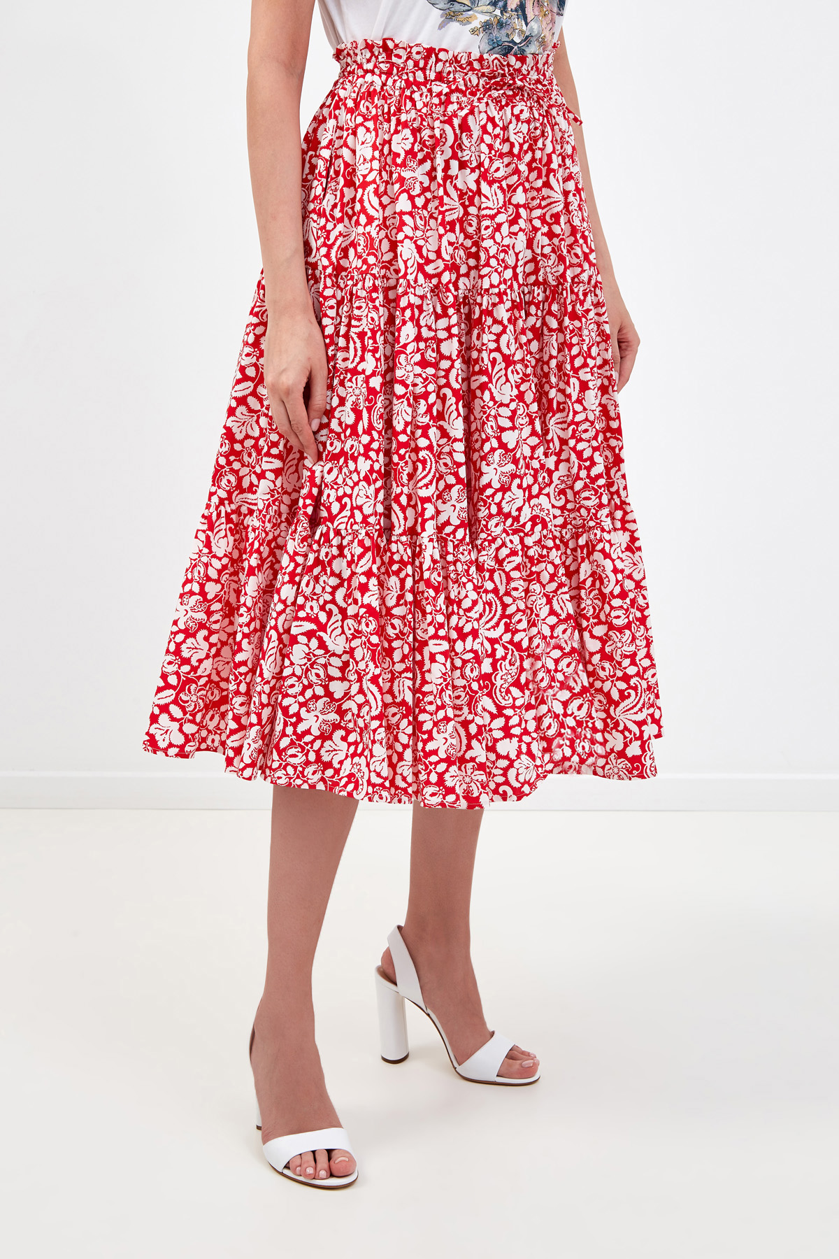 Хлопковая юбка-миди с многоярусным подолом и флористическим паттерном ALEXANDER TEREKHOV, цвет красный, размер 42 - фото 3