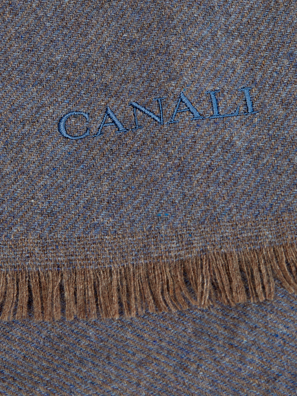 Кашемировый шарф ручной работы с логотипом CANALI, цвет серый, размер 41.5;45 - фото 2