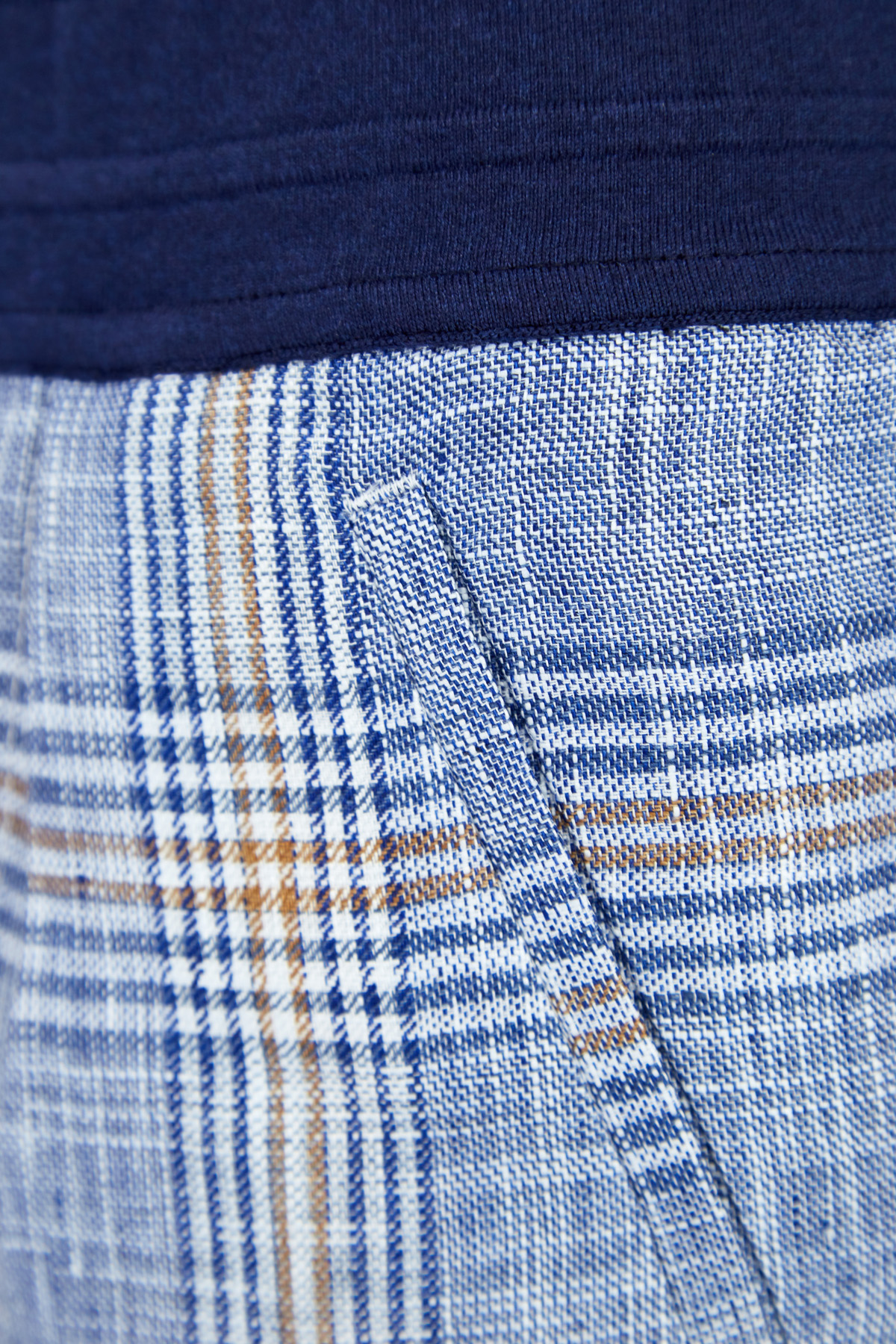 Льняные брюки-джоггеры с принтом в клетку и эластичным поясом LORENA ANTONIAZZI, цвет голубой, размер 38;40;44 - фото 5