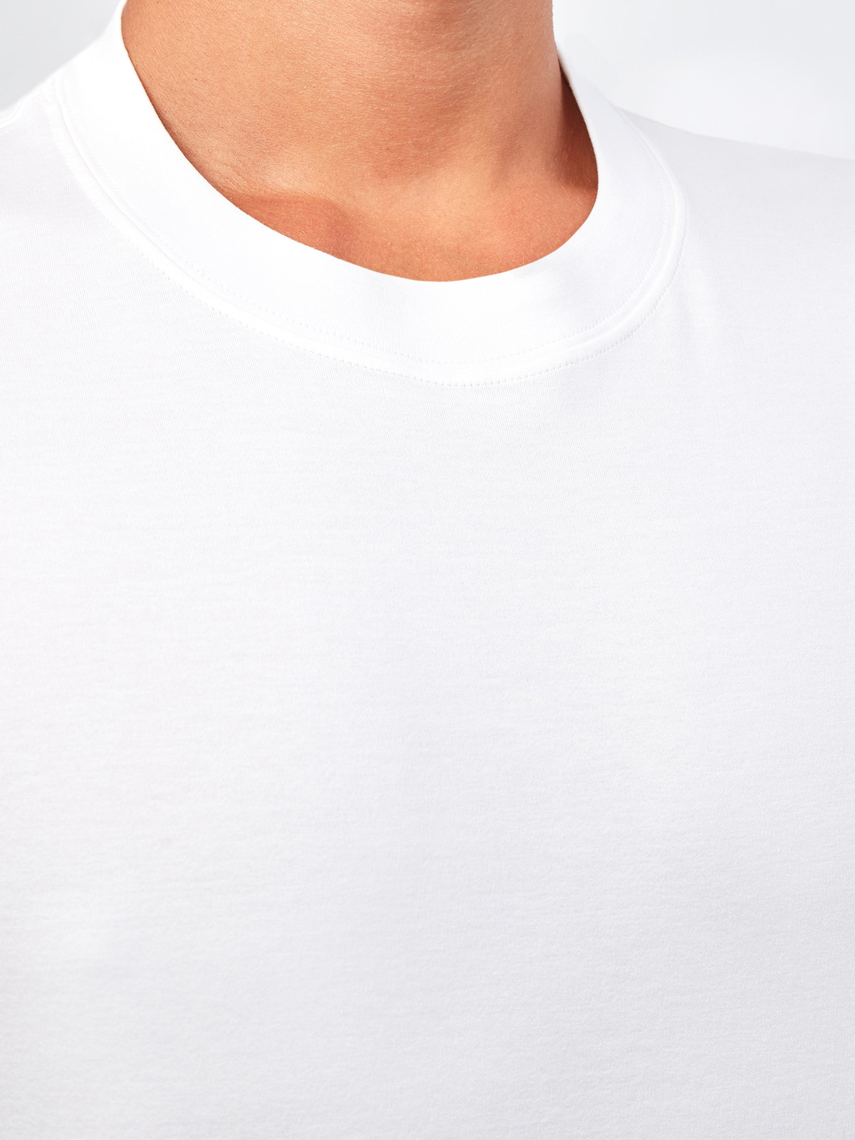 Белая футболка в стиле минимализм из гладкого джерси BRUNELLO CUCINELLI, цвет белый, размер 46;52;54;48 - фото 5