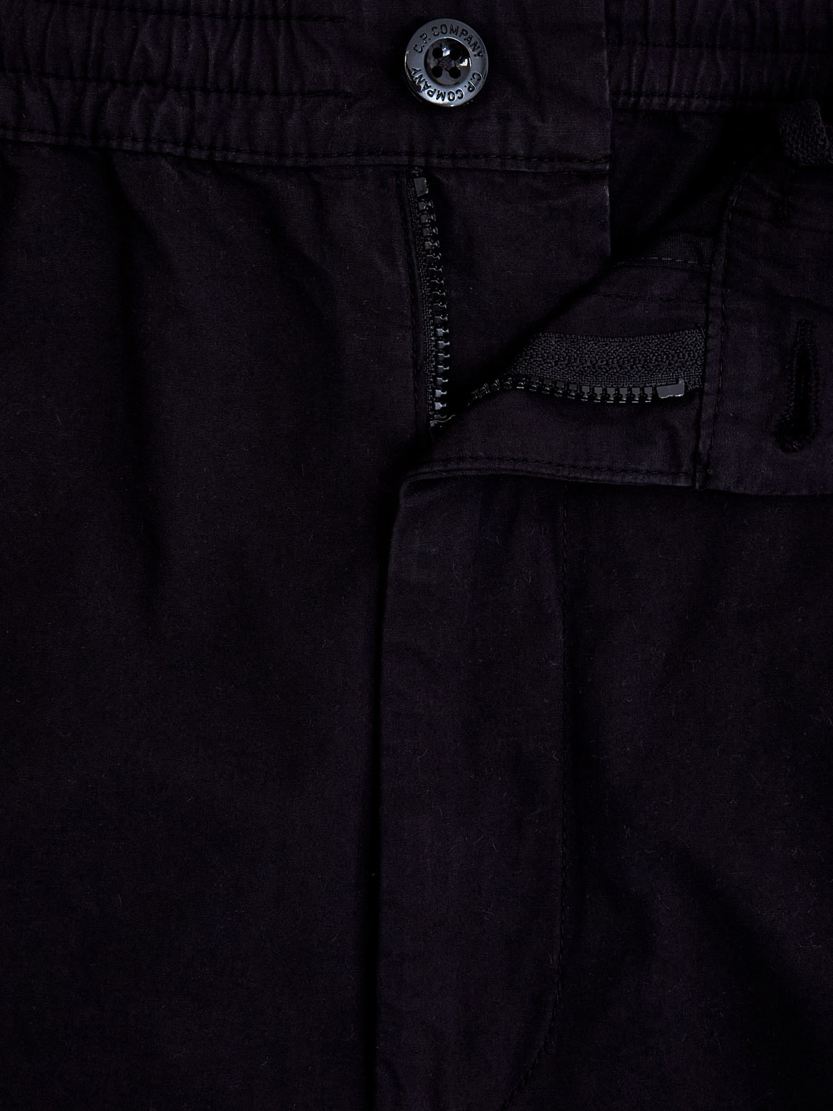Свободные брюки из хлопка Micro Reps с  фирменной линзой C.P.COMPANY, цвет черный, размер XL;2XL - фото 6