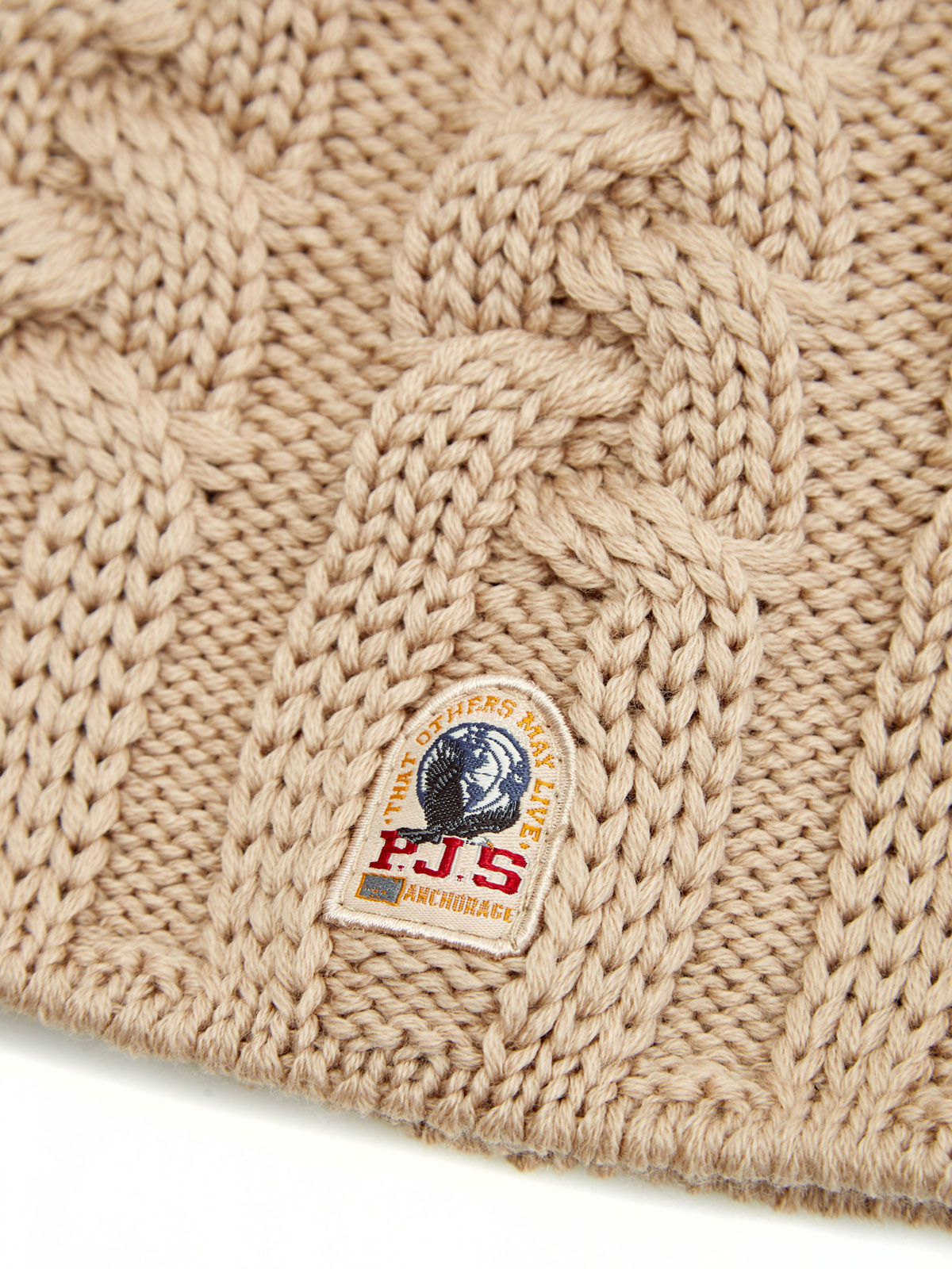 Теплая шапка Cable узорной вязки с помпоном из овчины PARAJUMPERS, цвет бежевый, размер S;M;L - фото 3