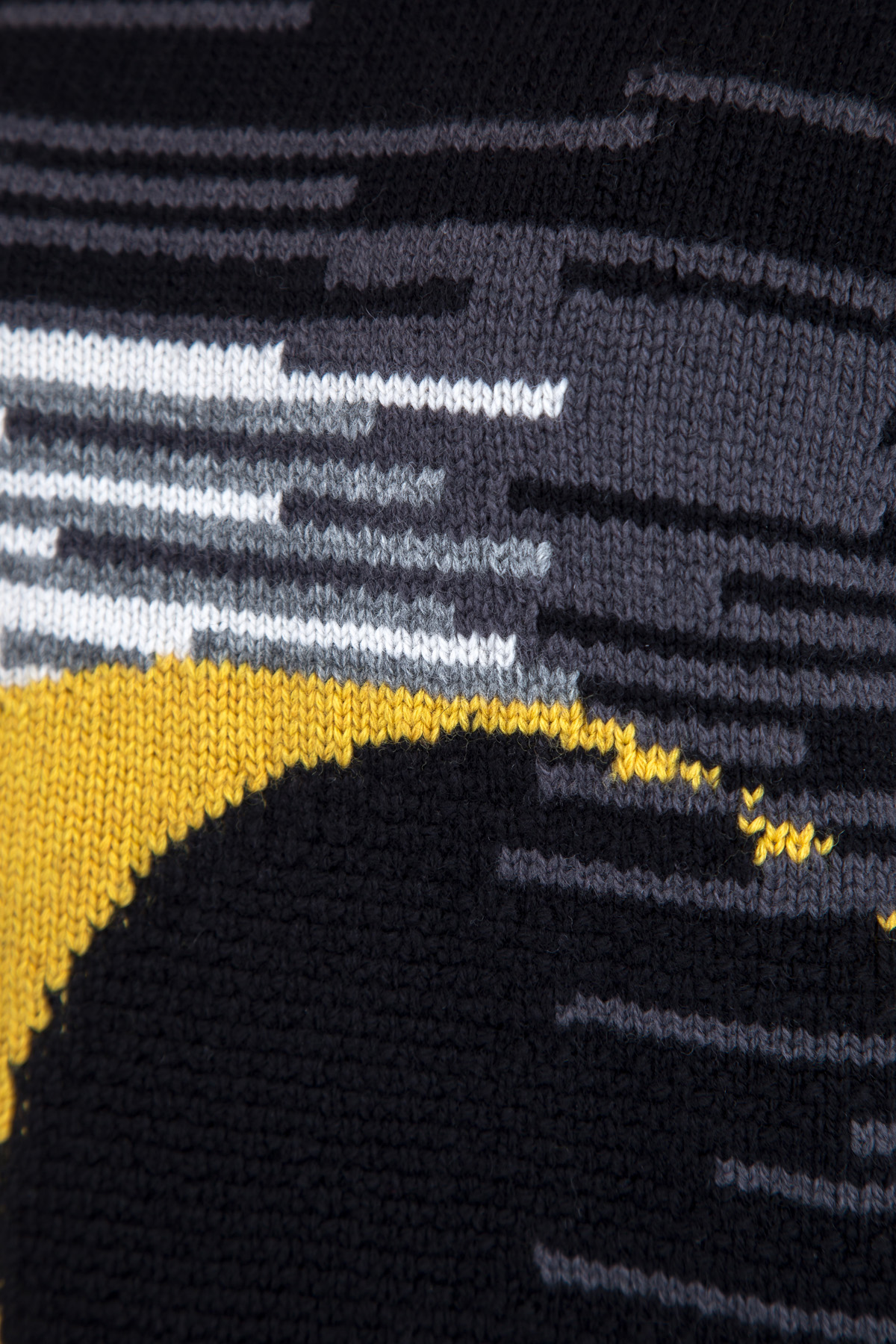 Джемпер удлиненного кроя из шерсти и кашемира с принтом-интарсией ALEXANDER MCQUEEN, цвет черный, размер 38 - фото 5