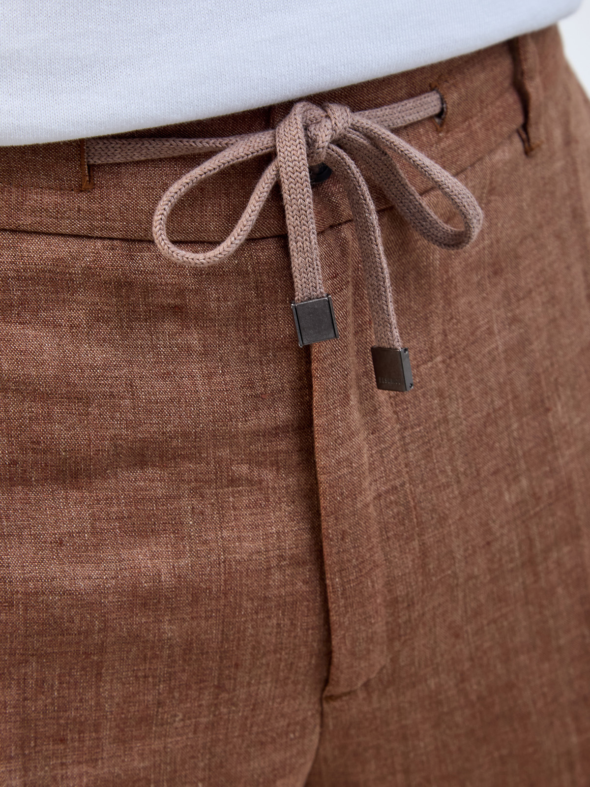 Льняные брюки в стиле sprezzatura с регулируемой кулиской PESERICO, цвет коричневый, размер 48;50;52 - фото 5