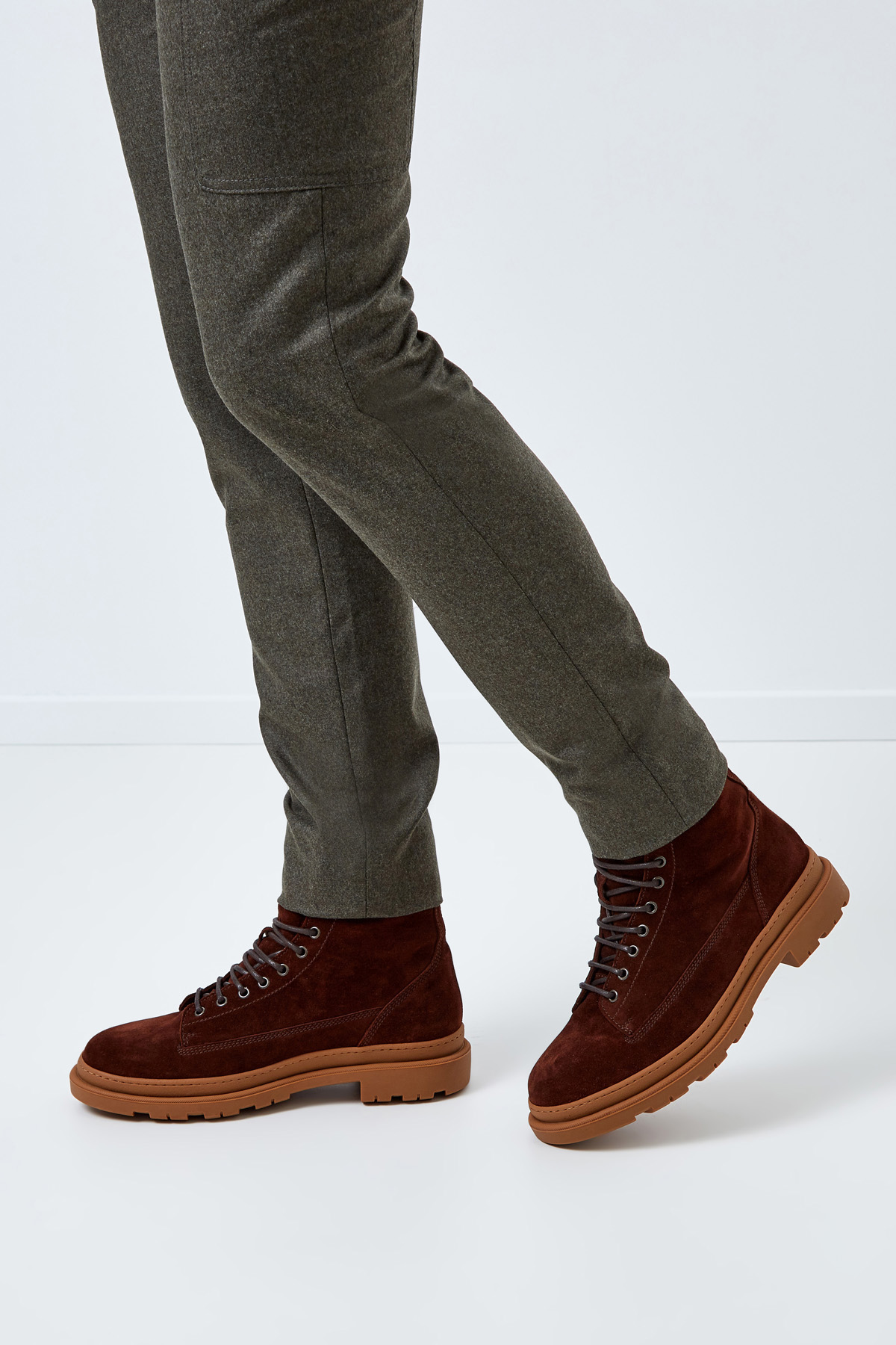 Высокие ботинки из замши с литой подошвой BRUNELLO CUCINELLI, цвет коричневый, размер 39;41;43 - фото 2