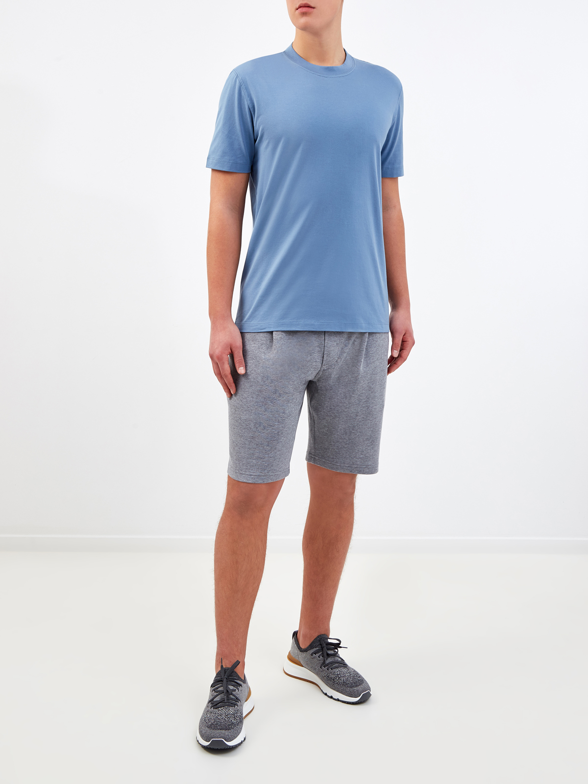 Базовая мужская футболка из гладкого джерси BRUNELLO CUCINELLI, цвет голубой, размер 52;50 - фото 2