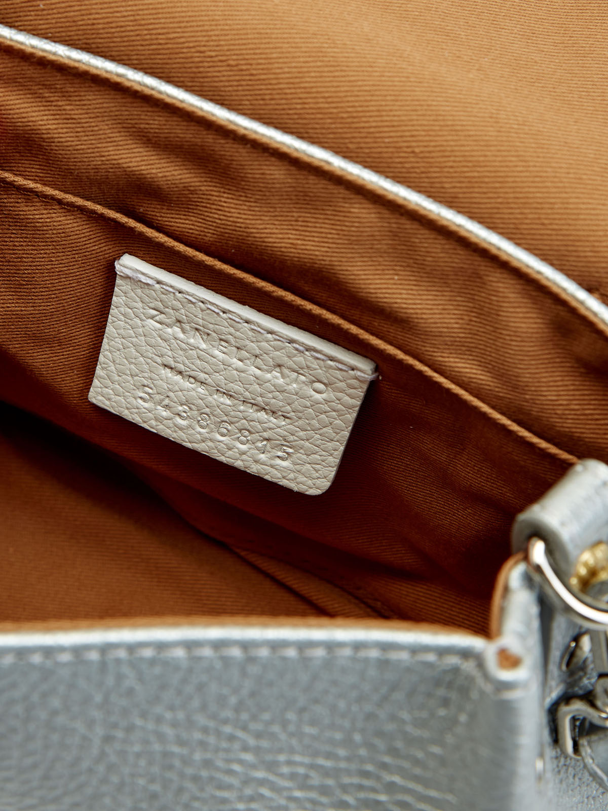 Кожаная сумка с металлизированным напылением и заклепками ZANELLATO, цвет серый, размер 42;44;45 - фото 7