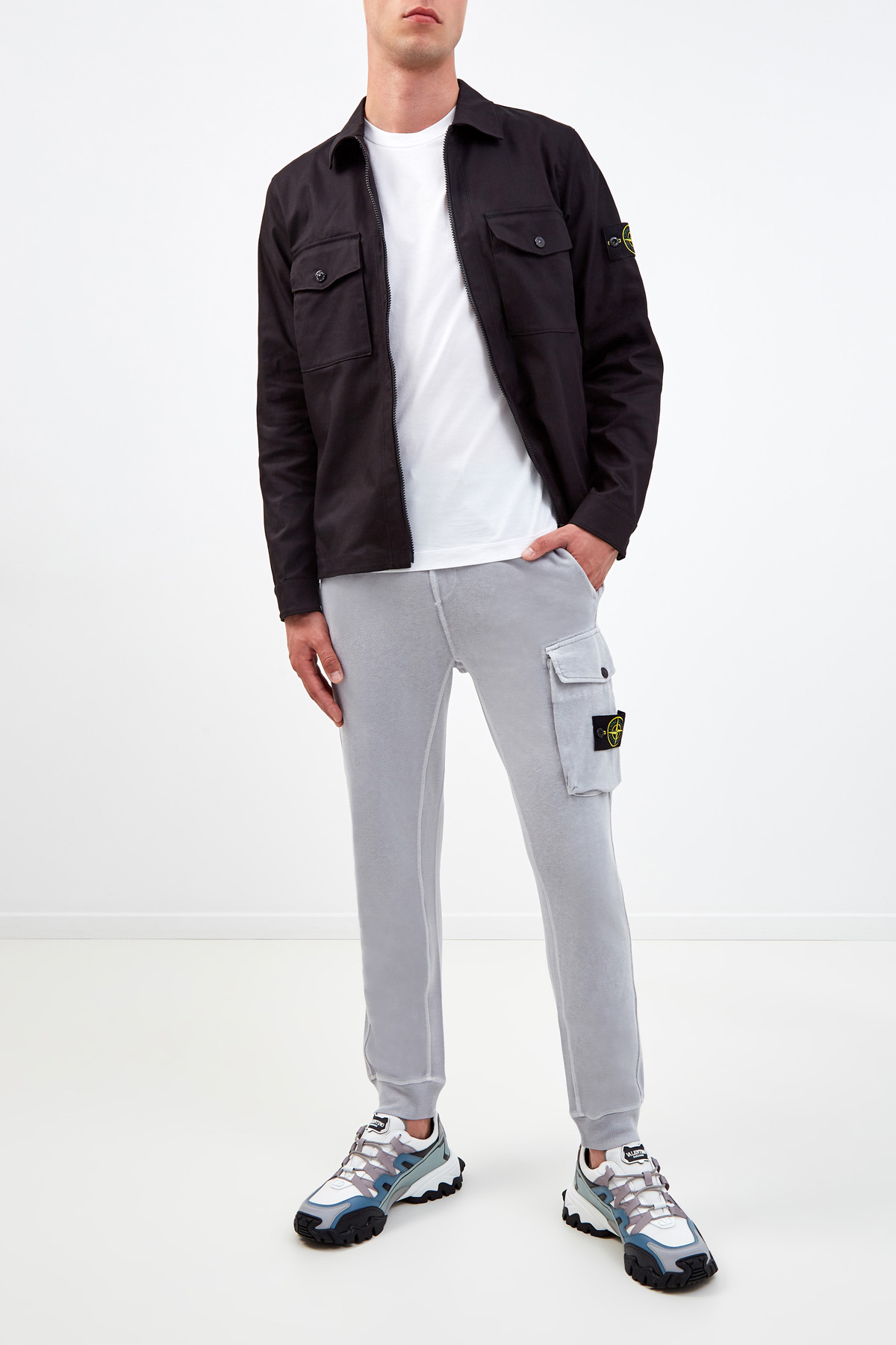 Хлопковая куртка-рубашка с накладными карманами на клапанах STONE ISLAND, цвет черный, размер M;XL;S - фото 2