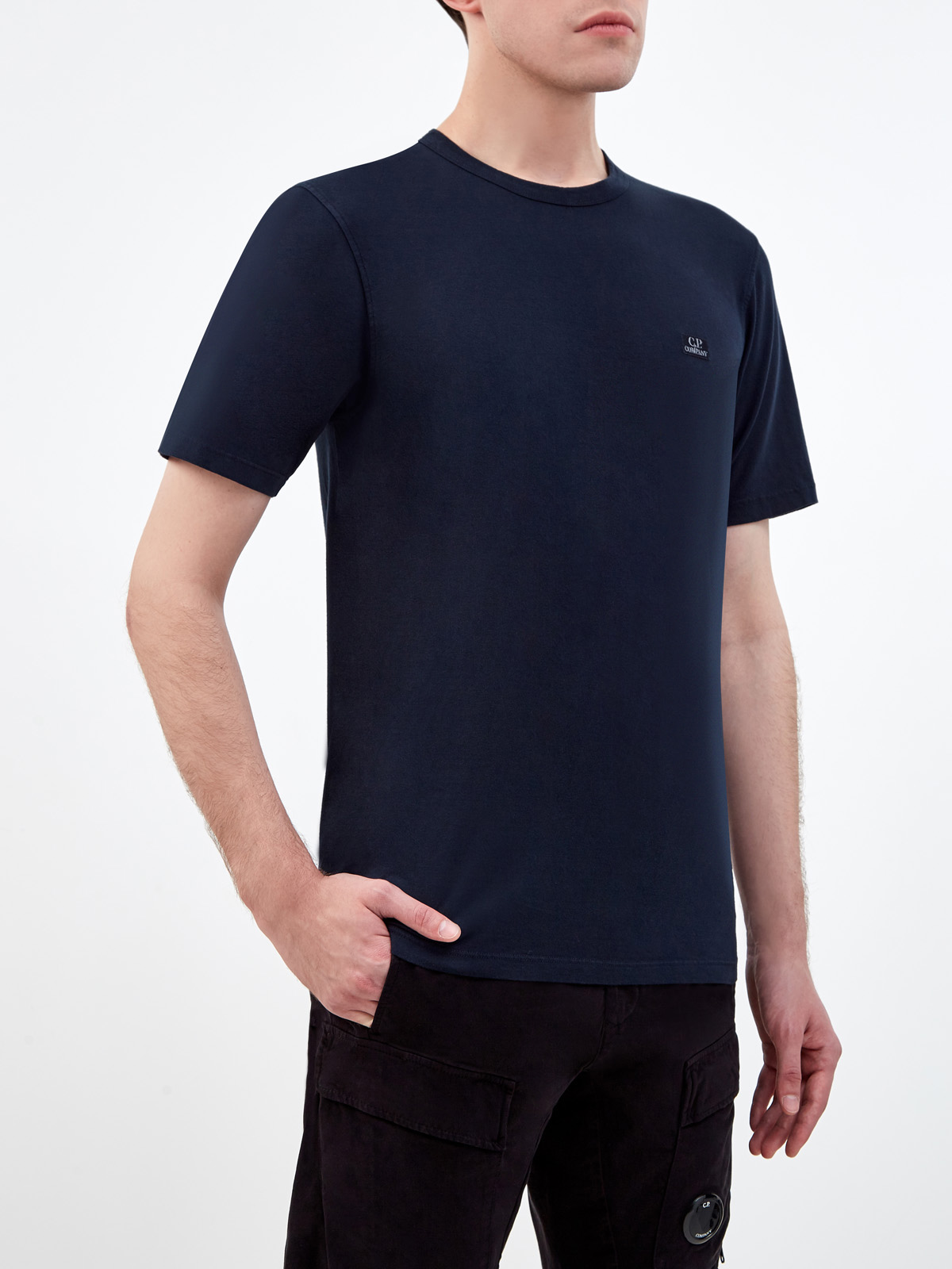 Минималистичная футболка из джерси с вышитым патчем C.P.COMPANY, цвет синий, размер 48;50;52;54;46 - фото 3