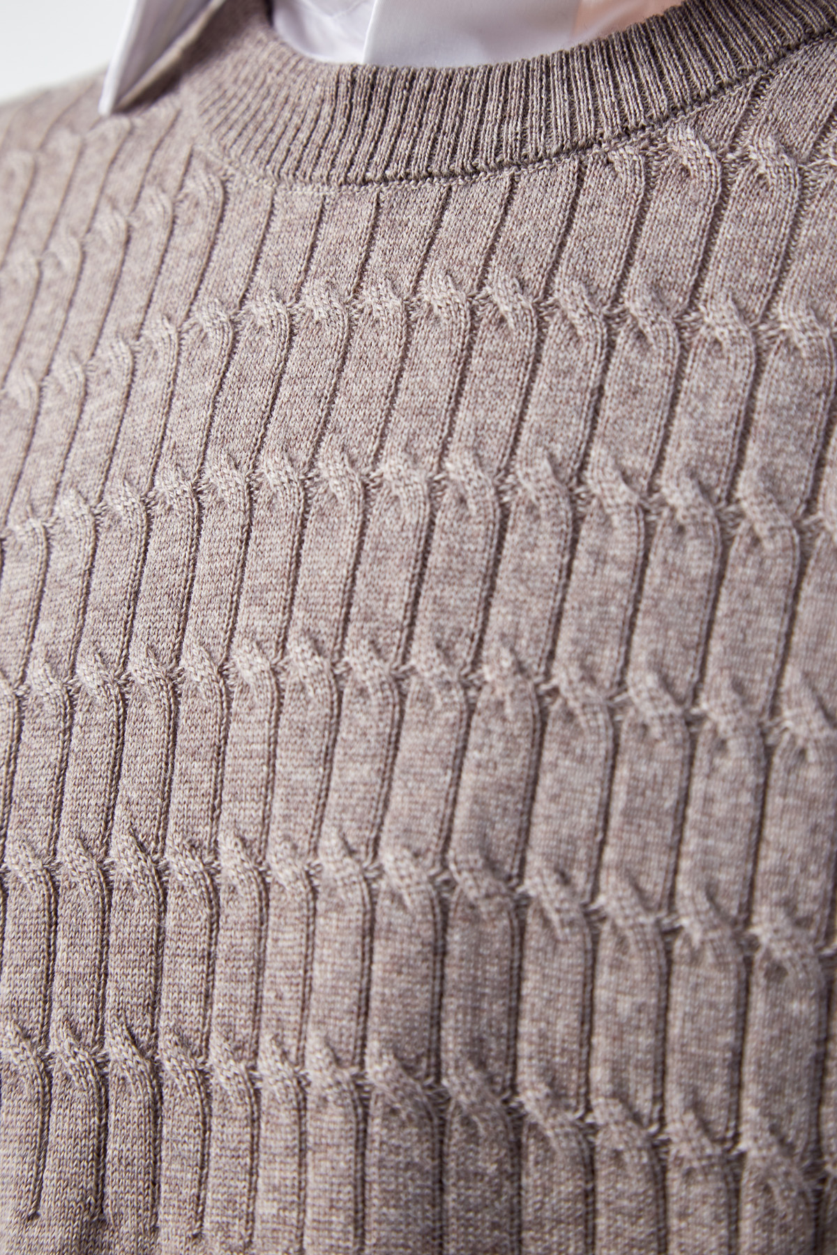 Вязаный джемпер из шерсти с эффектом тиснения CUDGI, цвет бежевый, размер 52;54;58;50 - фото 6