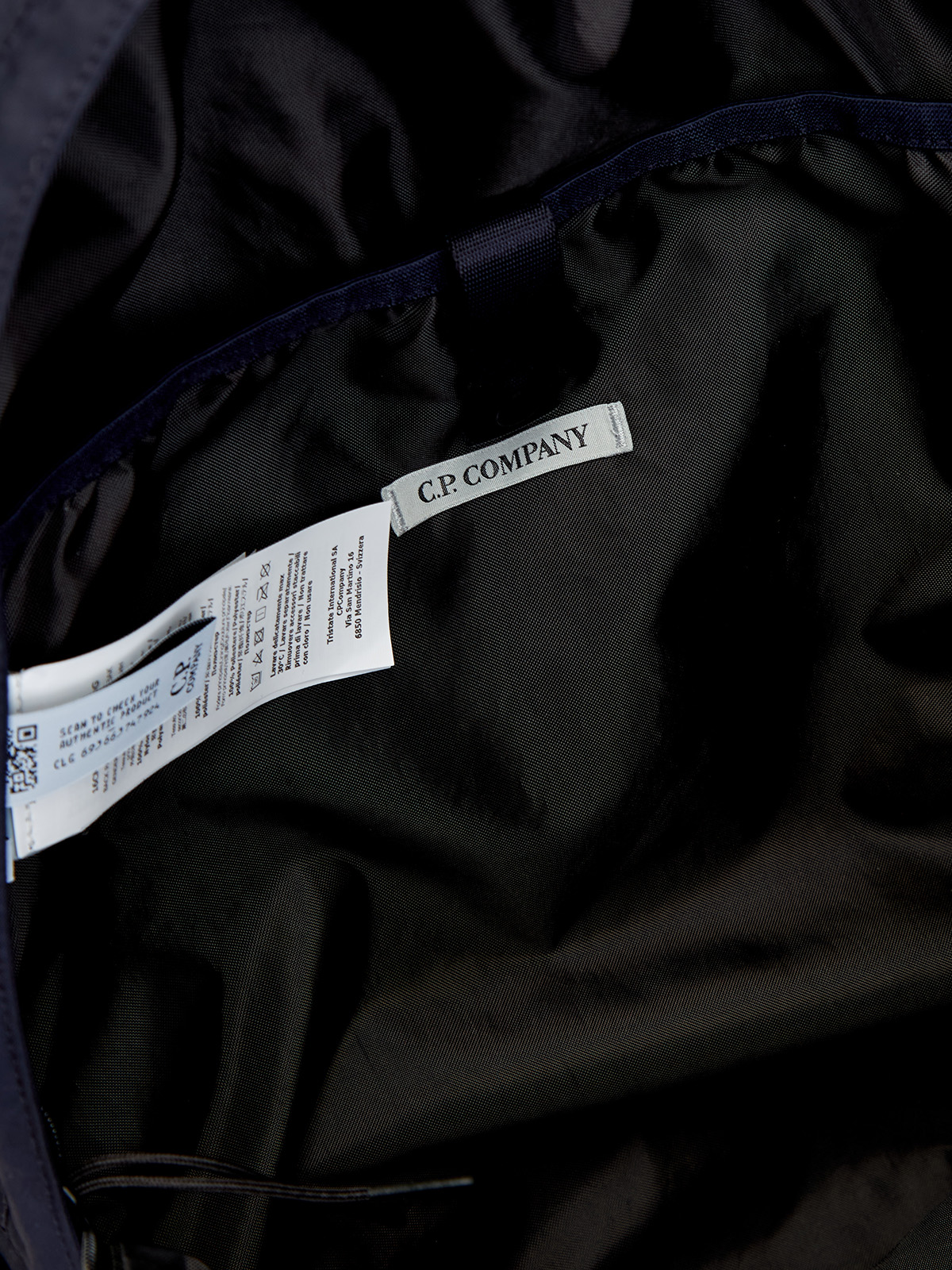 Рюкзак из водостойкого материала Nylon B с фирменной линзой C.P.COMPANY, цвет синий, размер 60;59;58 - фото 6