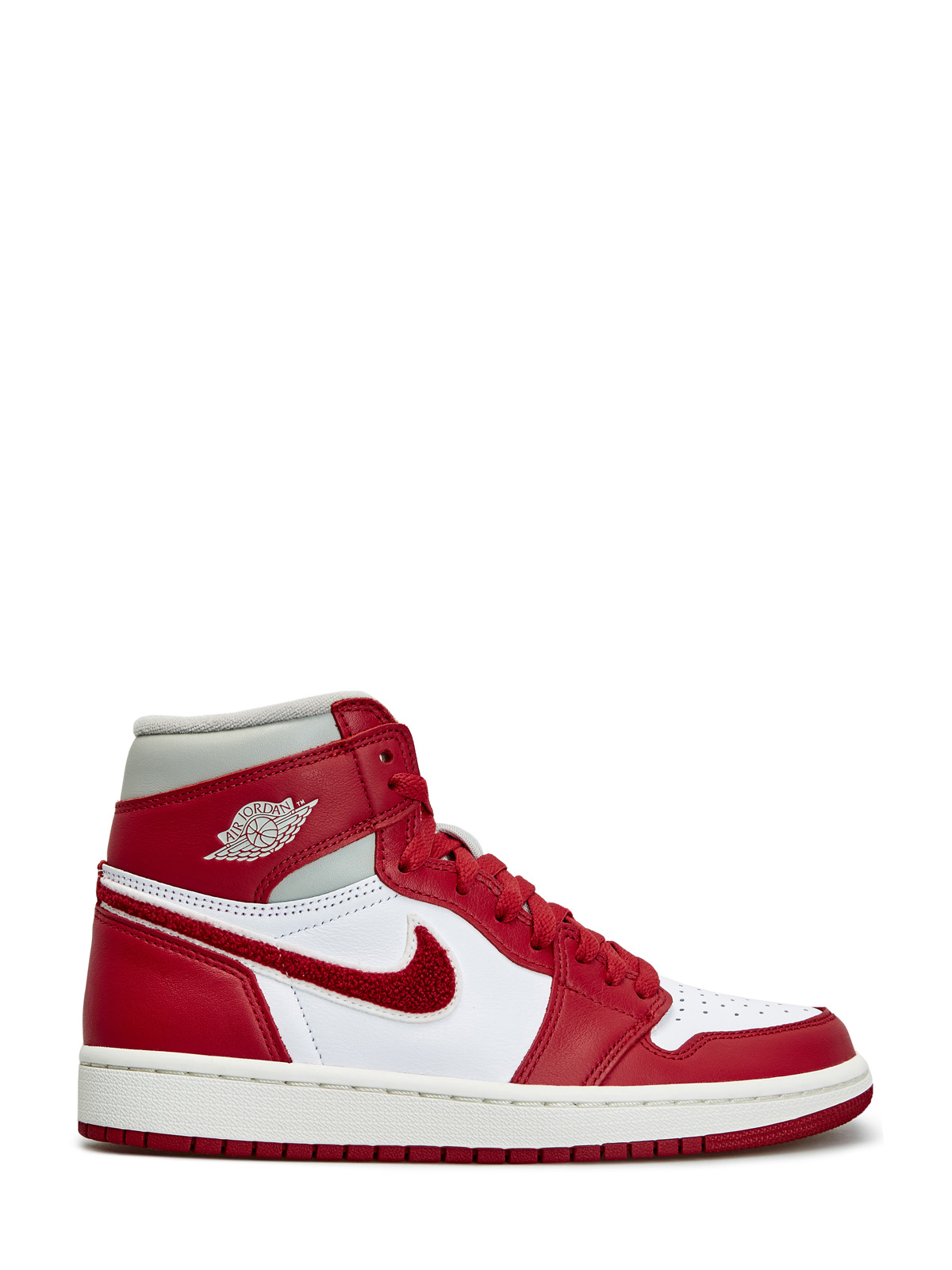 Кроссовки Jordan 1 High OG 'Newstalgia Chenille' (W) Jordan, цвет красный, размер 38.5 Кроссовки Jordan 1 High OG 'Newstalgia Chenille' (W) - фото 1