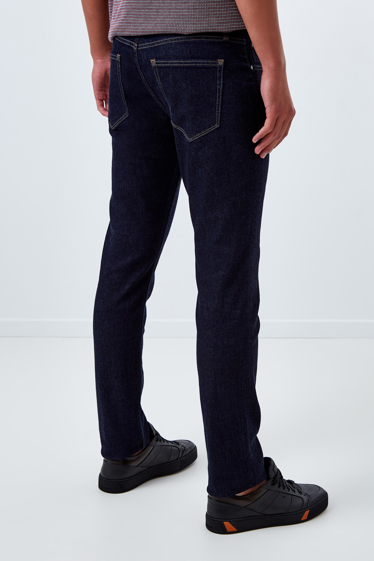 Хлопковые джинсы-slim оттенка индиго MICHAEL KORS, цвет синий, размер 4XL - фото 4