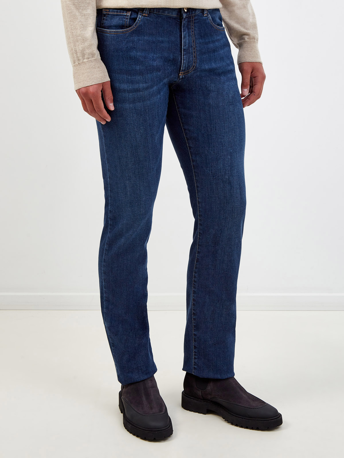 Окрашенные вручную джинсы с нашивкой из зернистой кожи CANALI, цвет синий, размер 48;50;52;54;56 - фото 3