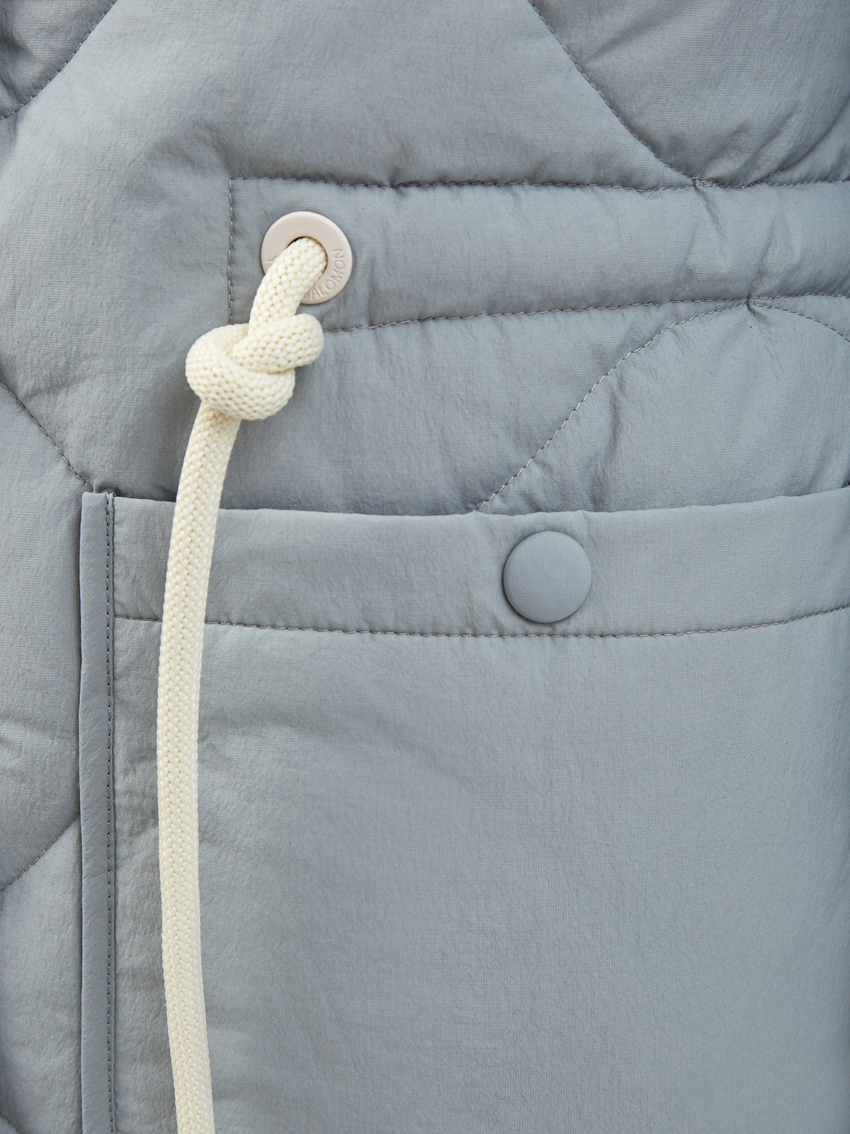 Пуховое пальто с волнообразной стежкой и отделкой из овчины YVES SALOMON, цвет голубой, размер 32;34;36;38 - фото 5