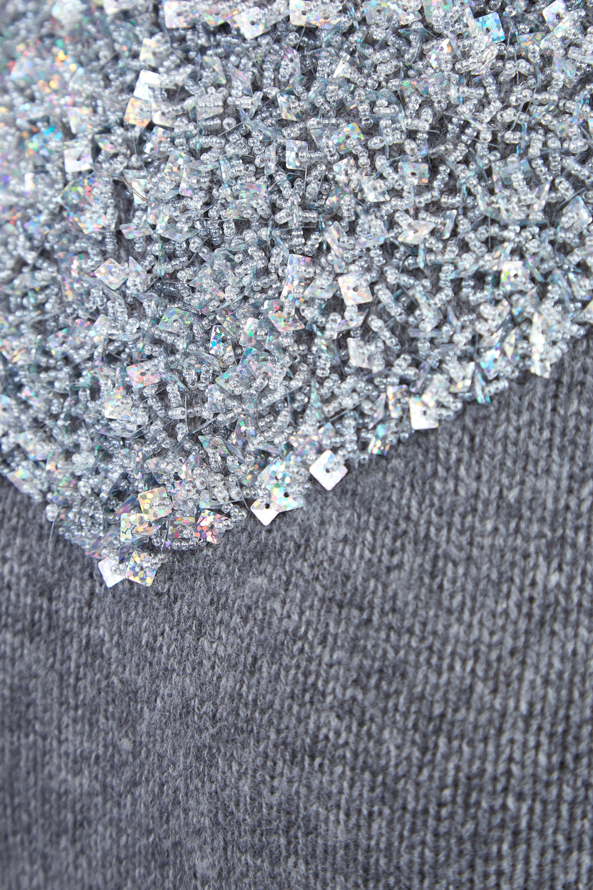 Кашемировый джемпер с выполненной вручную вышивкой ERMANNO SCERVINO, цвет серый, размер 42;44;46 - фото 5