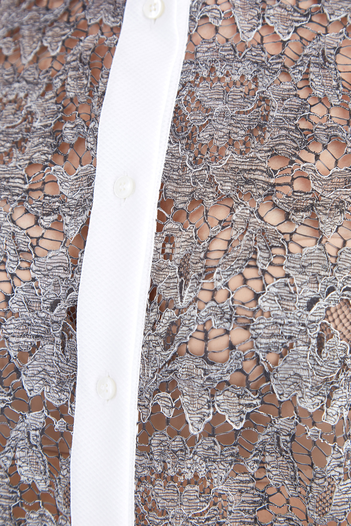Рубашка из ажурного кружева с нитями люрекса и контрастной отделкой VALENTINO, цвет серый, размер 40;44 - фото 5