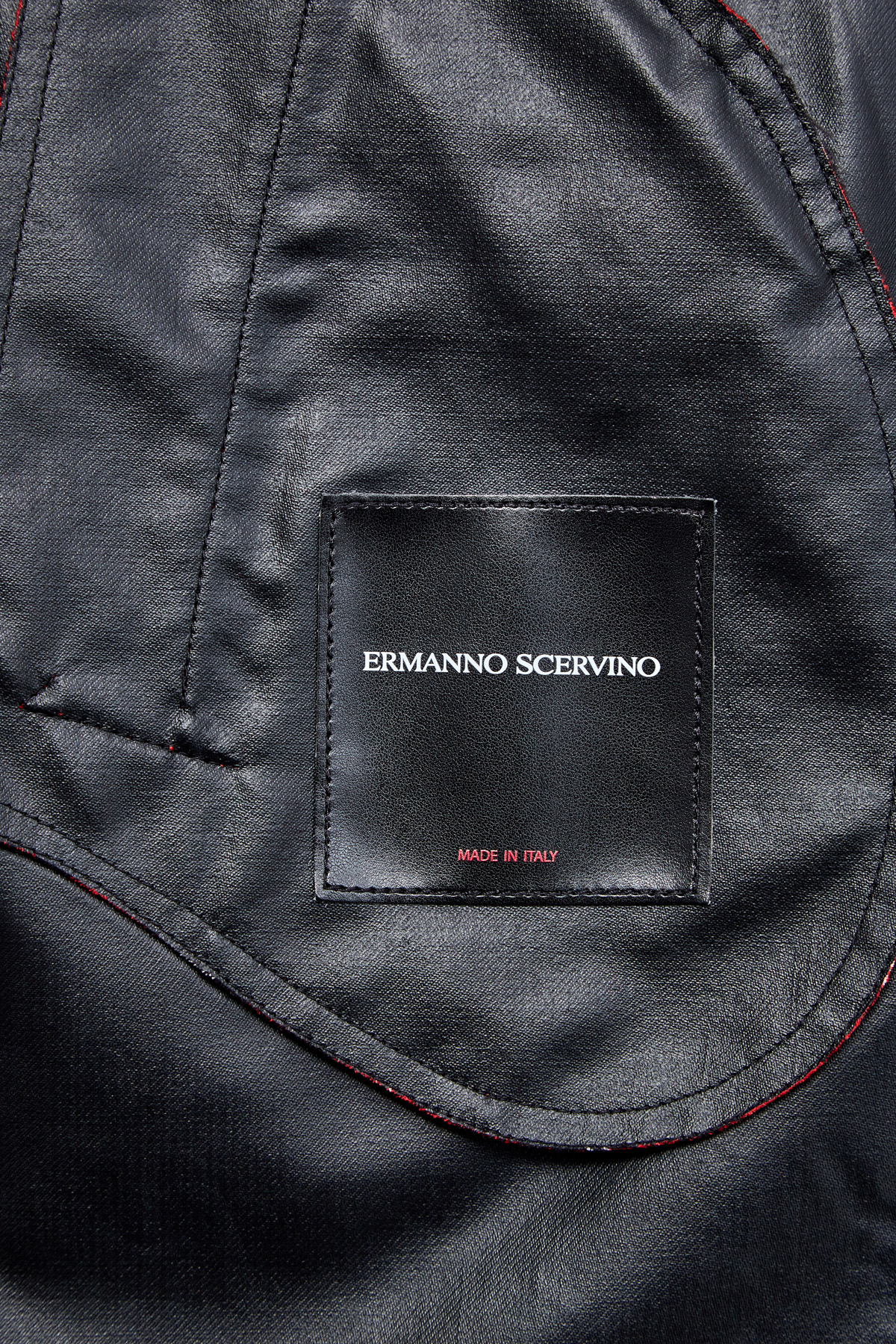 Плащ из ламинированной шерстяной ткани в клетку