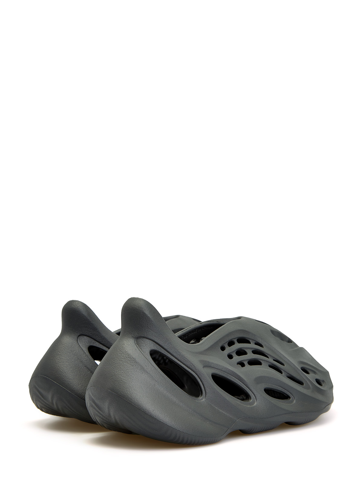 Кроссовки Yeezy Foam Runner 'Carbon' Yeezy, цвет черный, размер 40.5 - фото 3