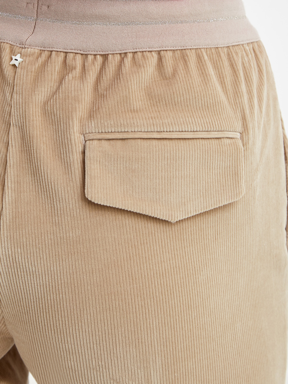 Вельветовые брюки-джоггеры с отворотами на кнопках LORENA ANTONIAZZI, цвет бежевый, размер 42;44;38;46 - фото 6