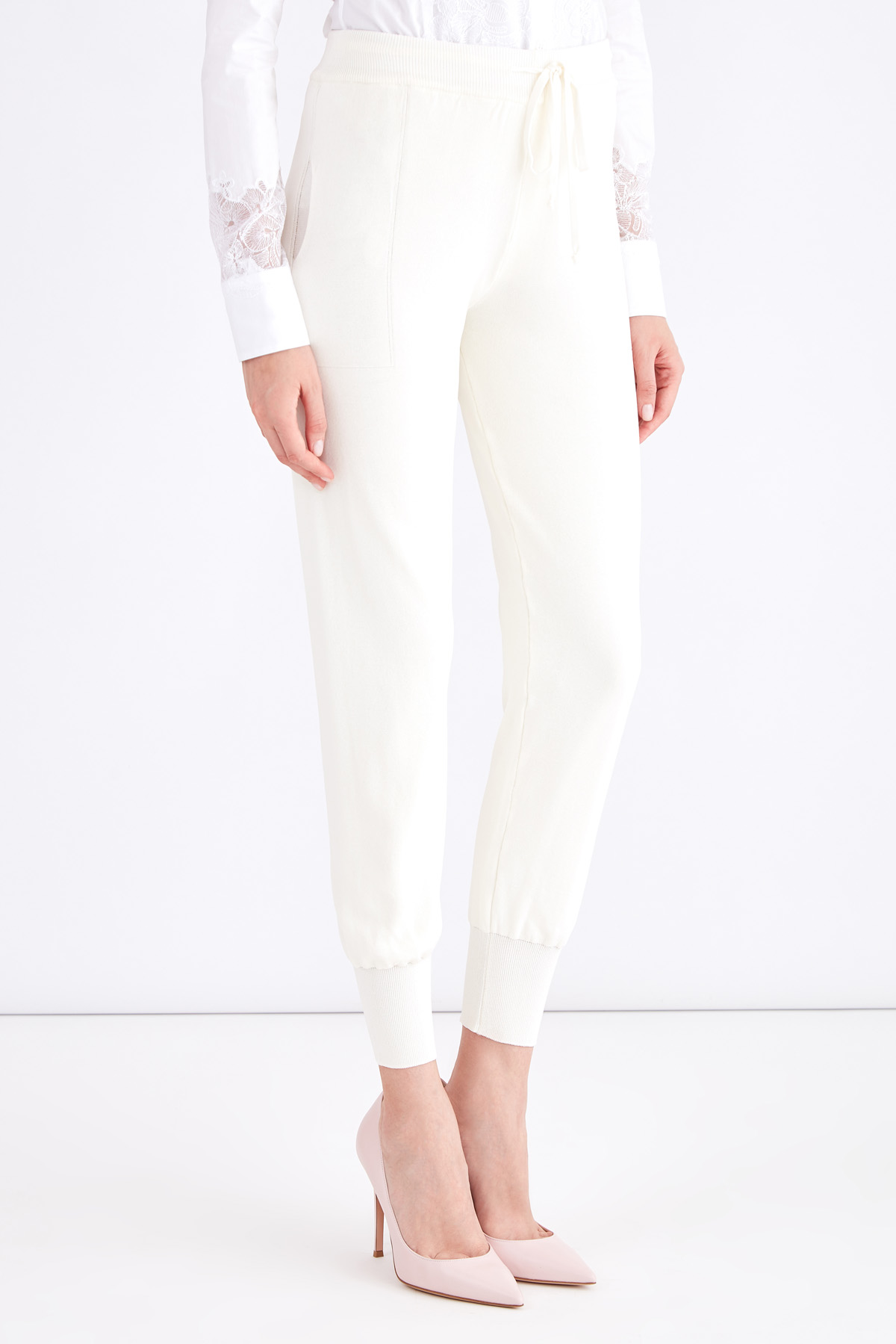 Минималистичные брюки-джоггеры из мягкой пряжи ERMANNO SCERVINO, цвет белый, размер 42;44 - фото 3