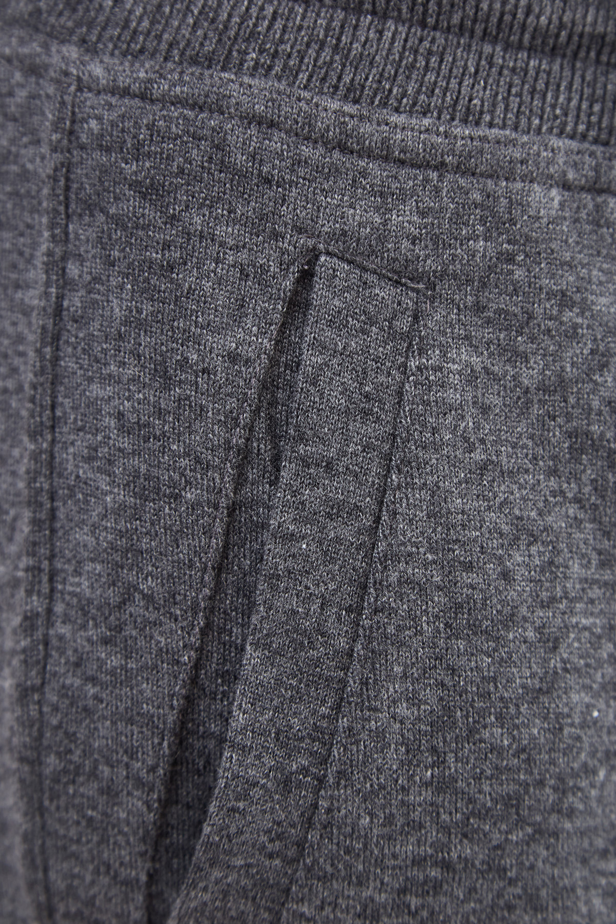 Ткань елочка для брюк