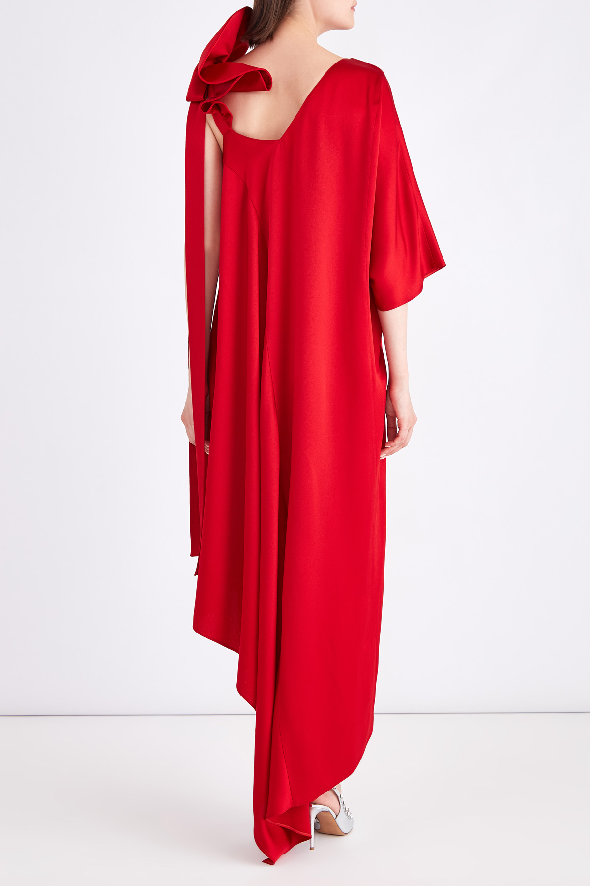 Асимметричное свободное платье из тисненого атласа алого цвета VALENTINO, размер 38;40 - фото 4