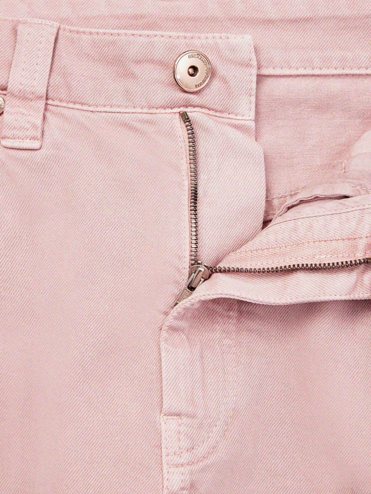 Расклешенные джинсы с нашивкой из кожи и деталью Мониль BRUNELLO CUCINELLI, цвет розовый, размер 46;40 - фото 5