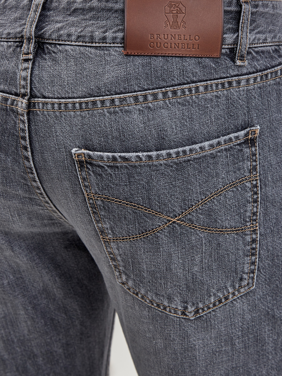 Окрашенные в готовом виде джинсы из денима курабо BRUNELLO CUCINELLI, цвет серый, размер 48;50;52 - фото 6