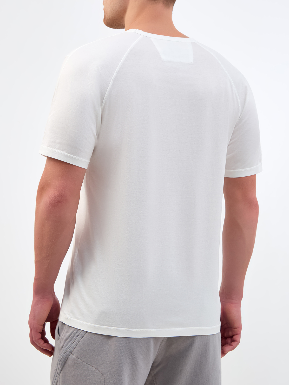 Базовая футболка из джерси с минималистичным принтом C.P.COMPANY, цвет белый, размер 46;48;50;52;54 - фото 4