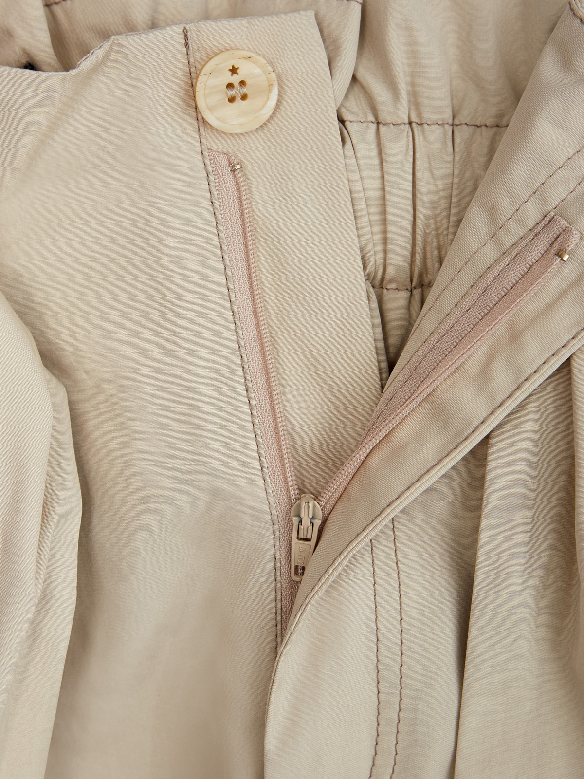 Хлопковые шорты в стиле карго с широким поясом LORENA ANTONIAZZI, цвет бежевый, размер 42;40 - фото 6